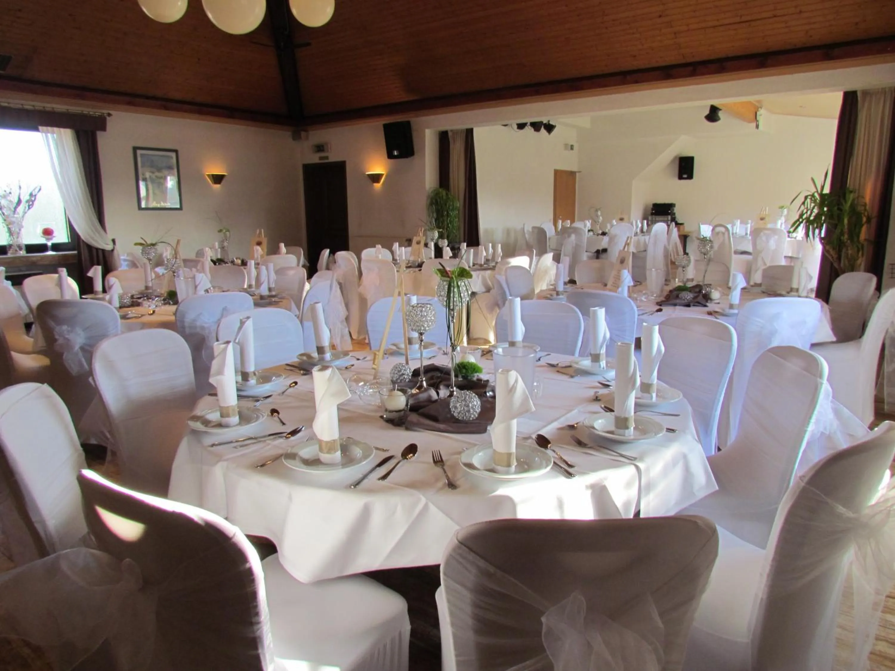 Restaurant/places to eat in Rhönblick Landhotel - Restaurant - Countrypub