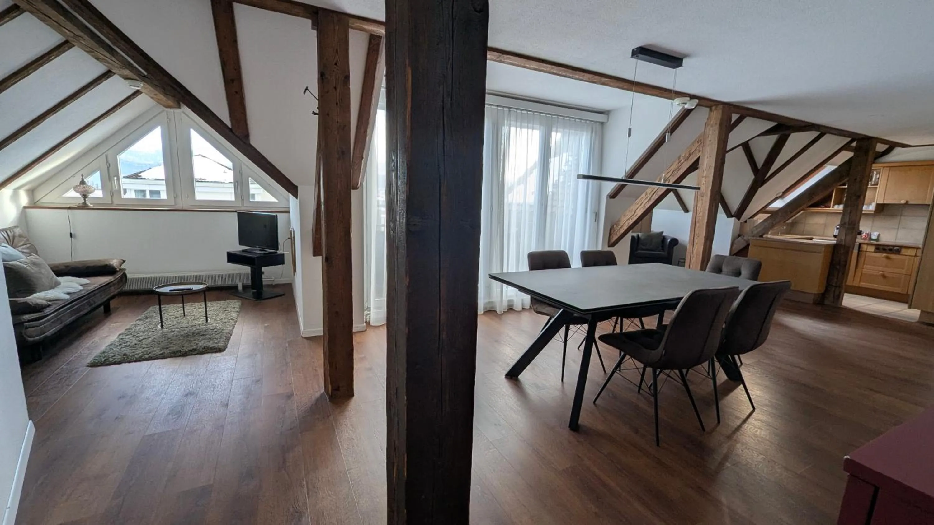 Dining area in Hotel De la Paix