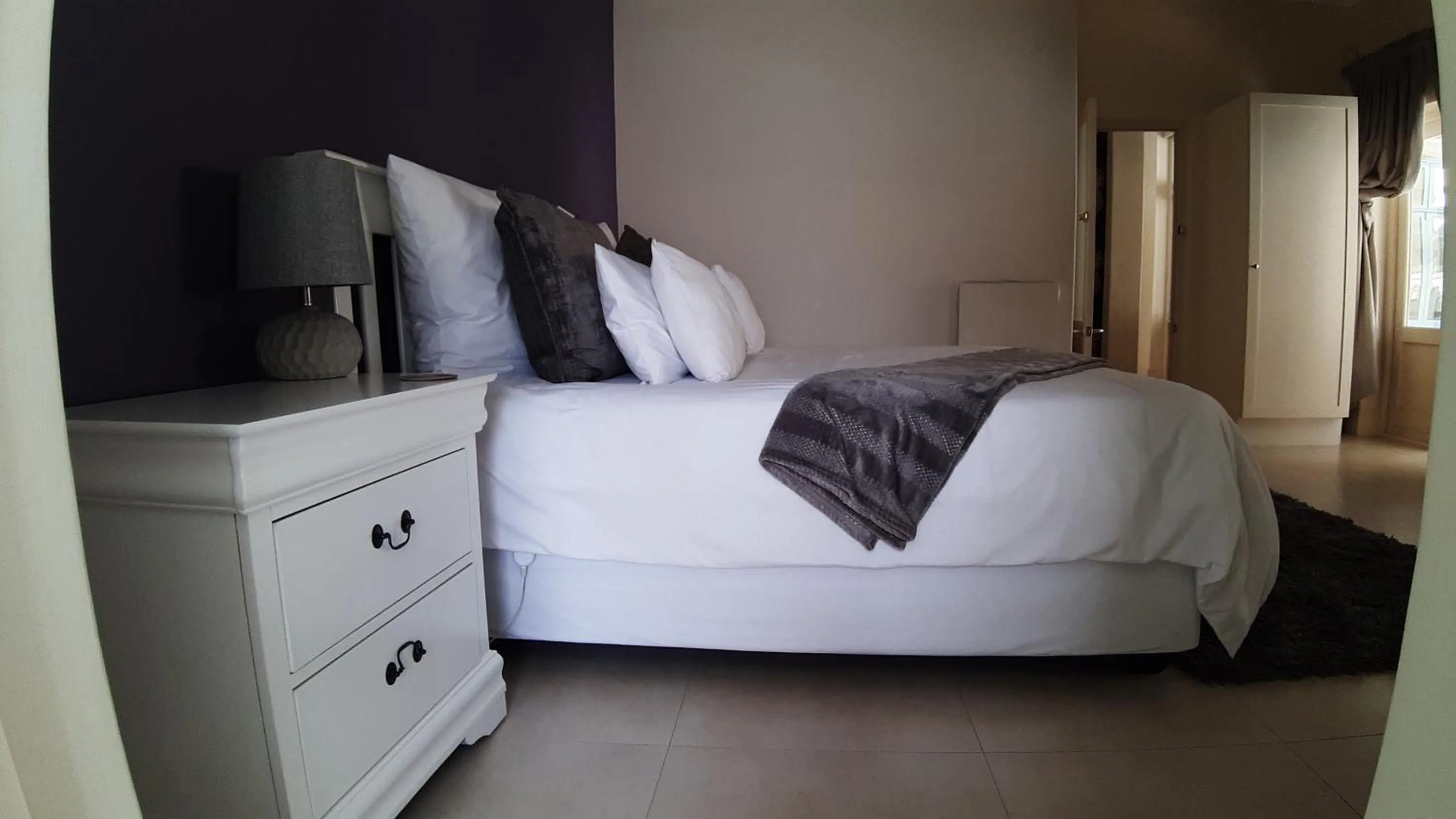 Bedroom, Bed in Rustic Manor Guest House