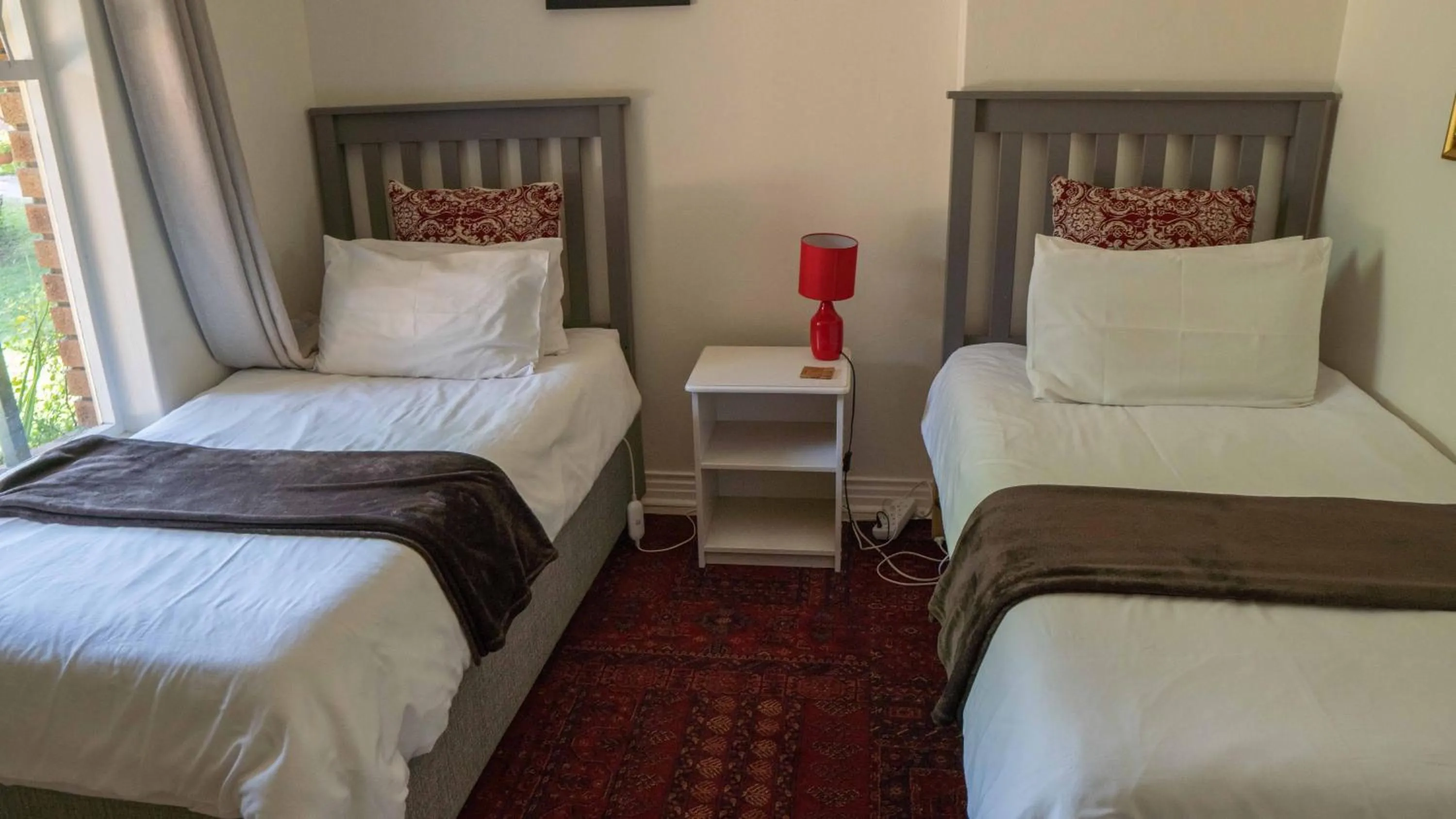 Photo of the whole room, Bed in Rustic Manor Guest House