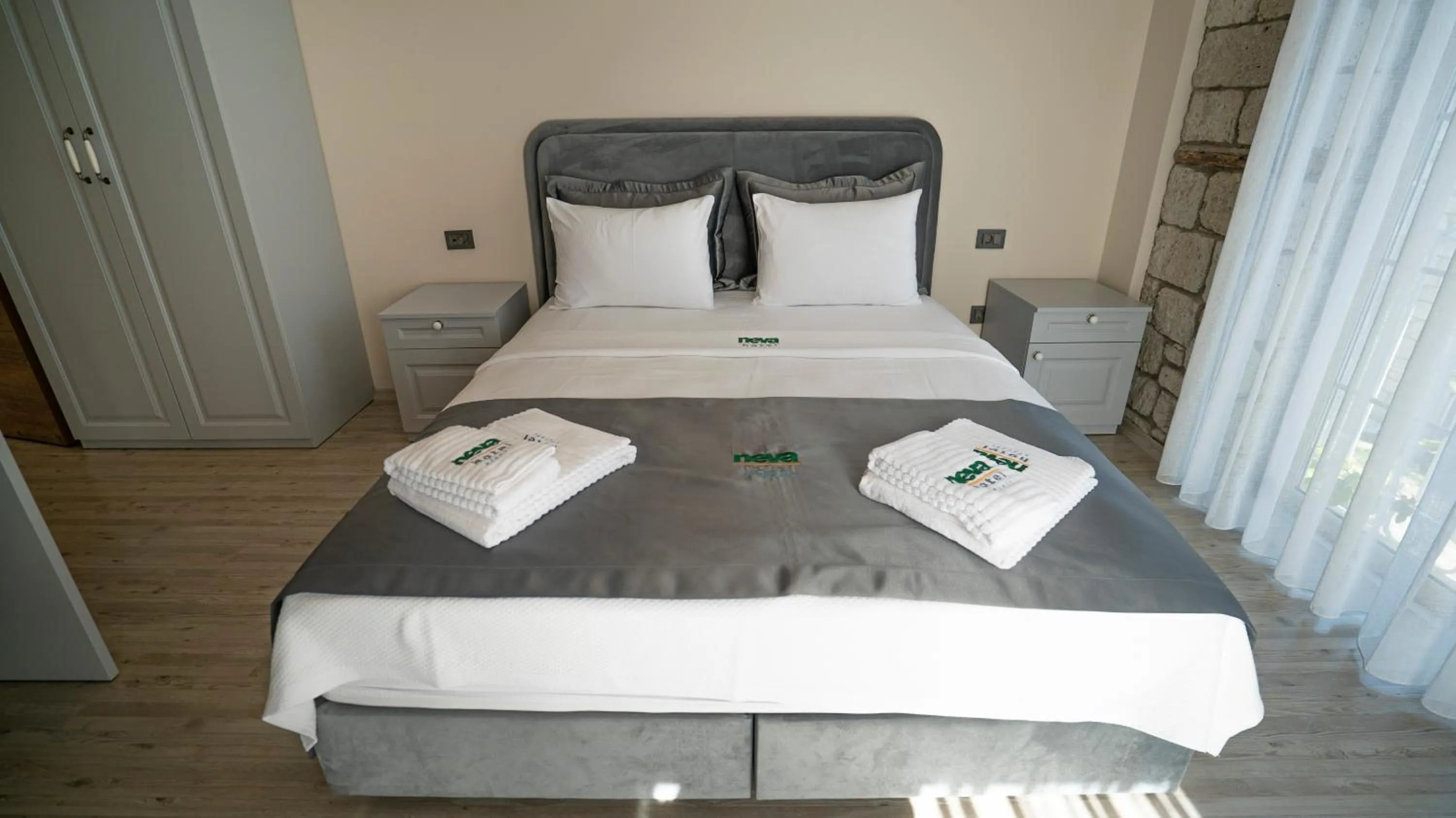 Bedroom, Bed in Neva Hotel Alaçatı