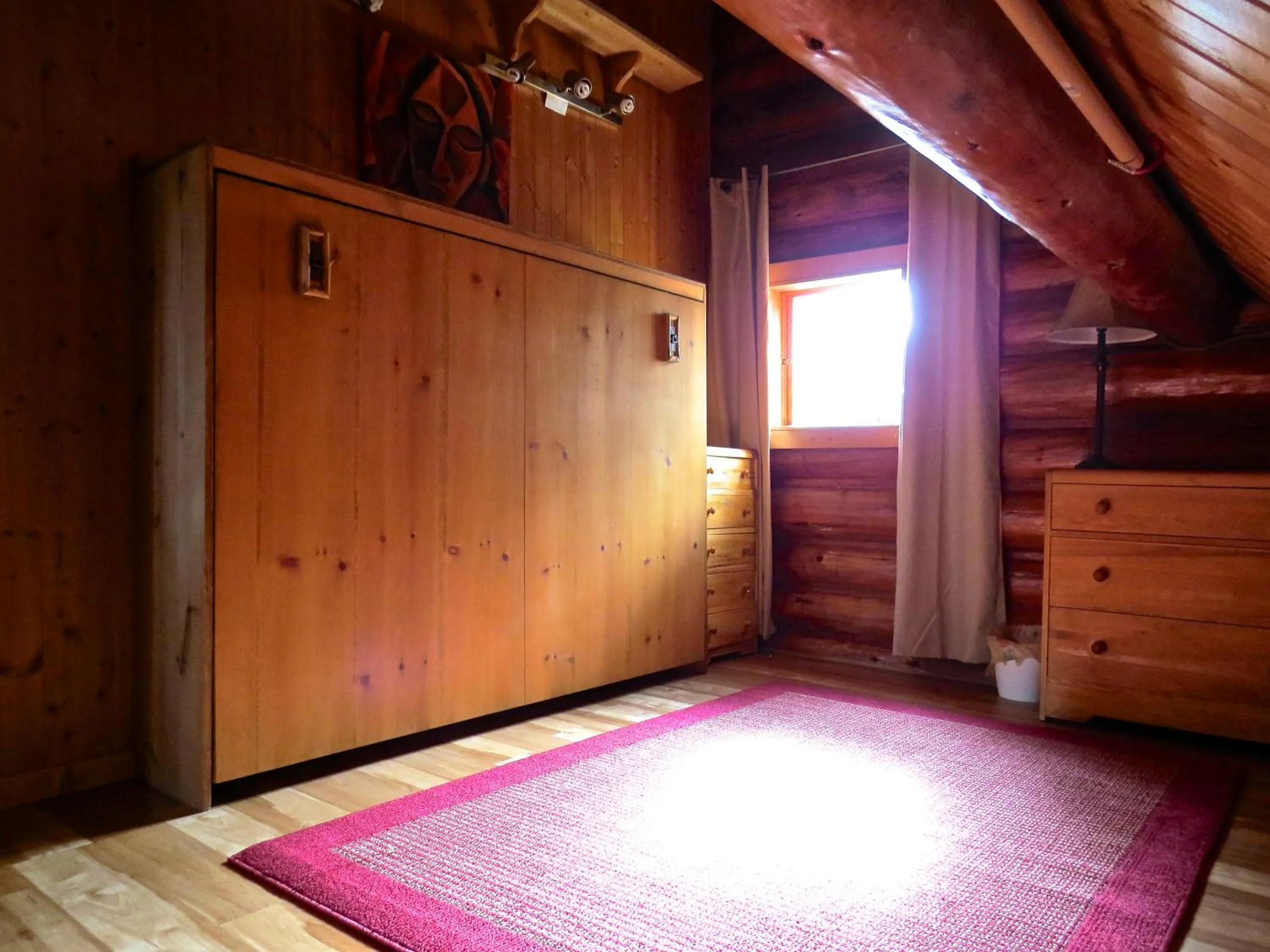 Bedroom in Handsome Dan's at Otter Point
