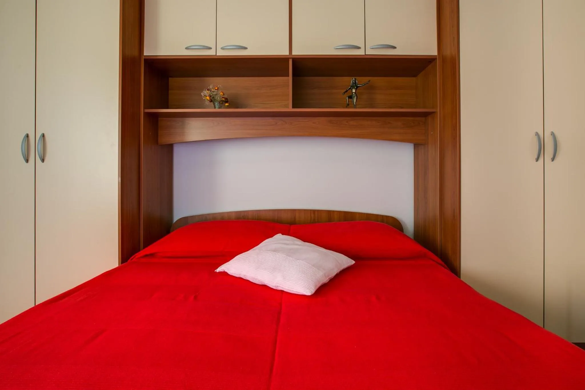 Bed in Apartments Gracijela