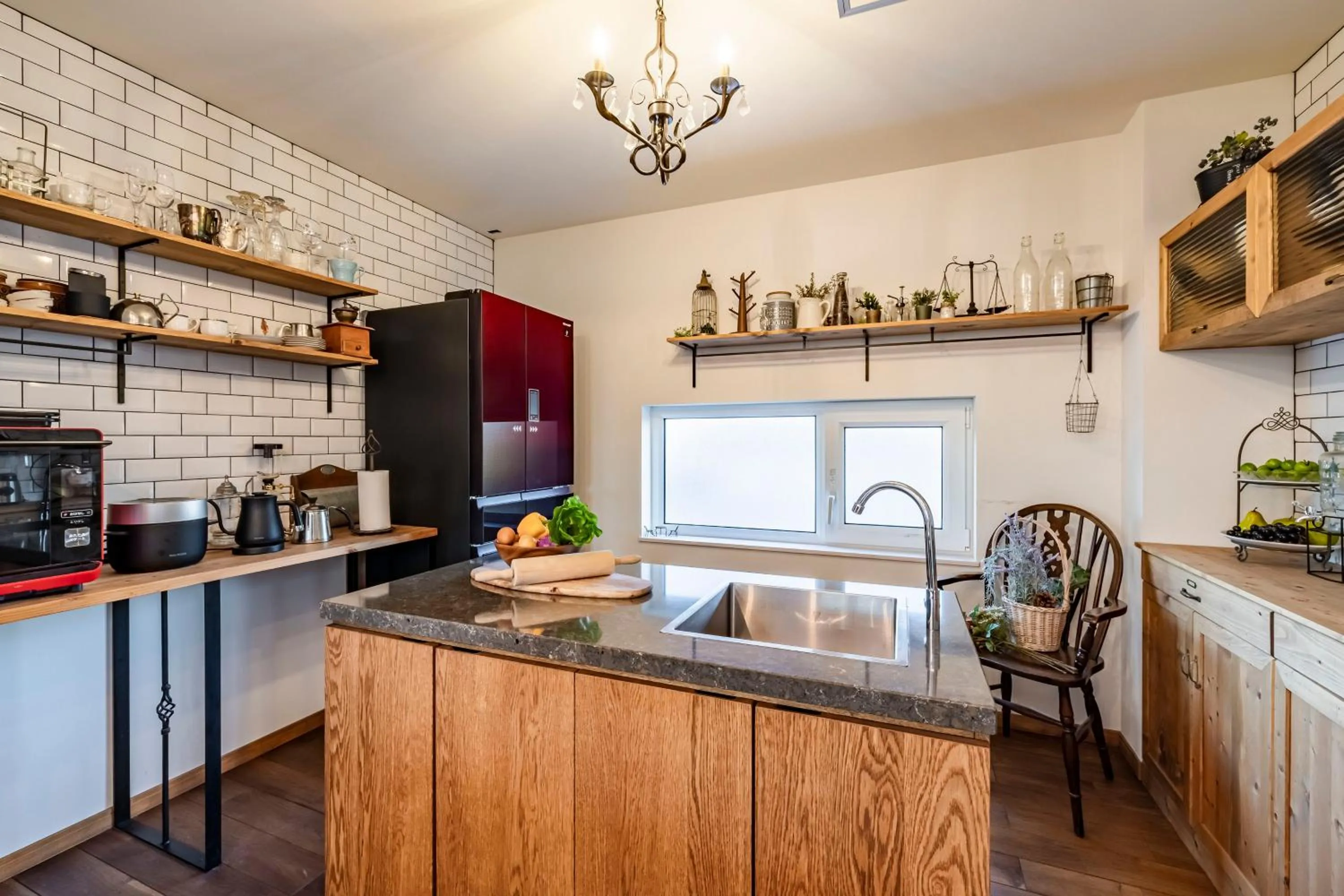 Antiques Inuyama -アンティークス犬山-