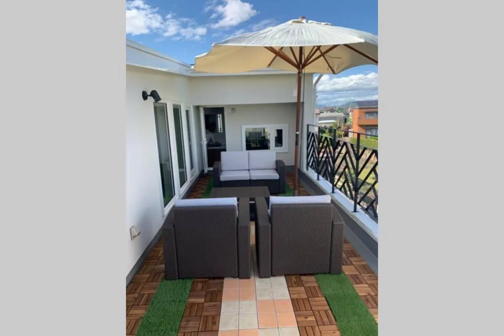 Antiques Inuyama -アンティークス犬山-