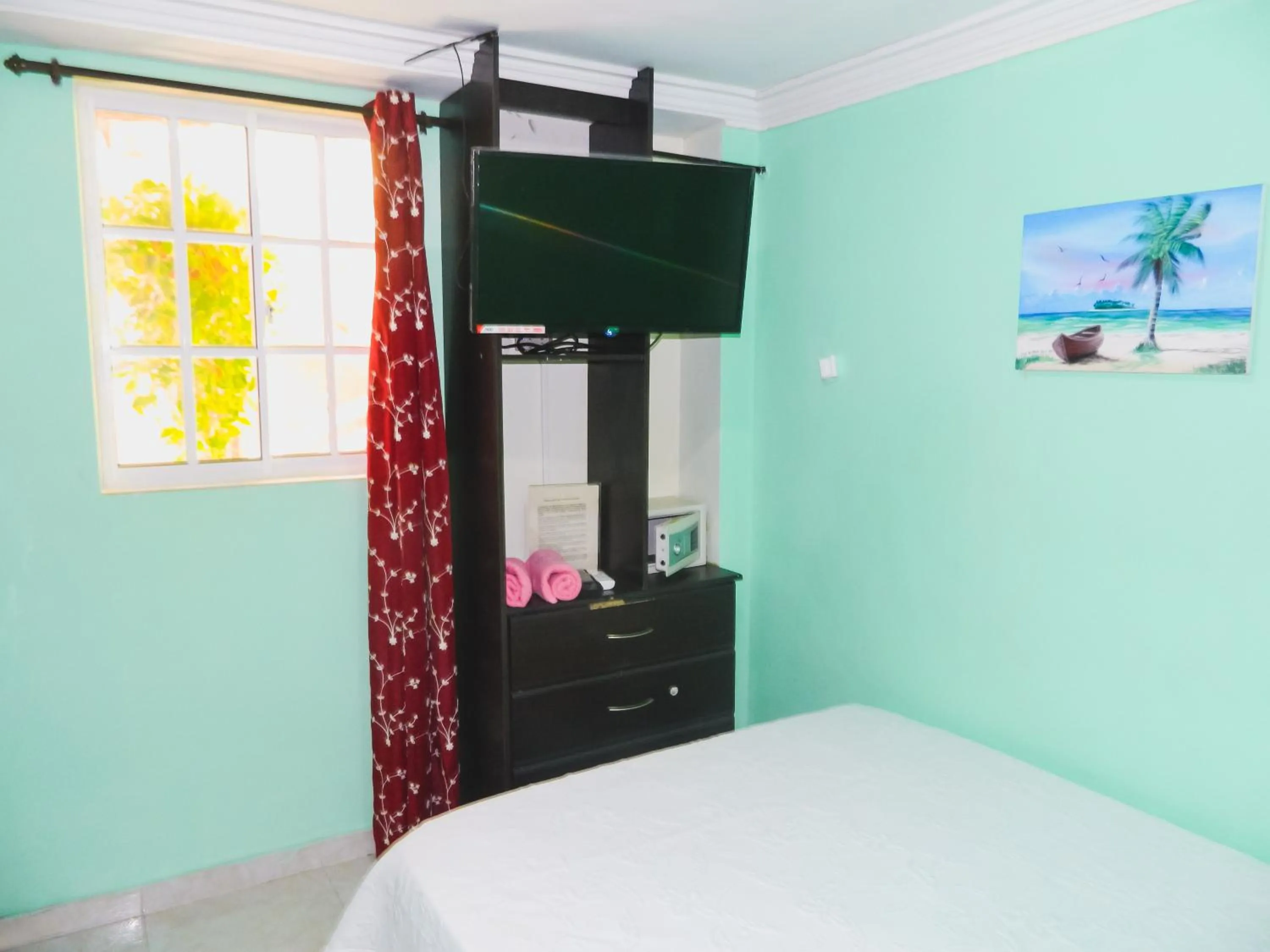 Toilet, Bed in Hostel Stingray