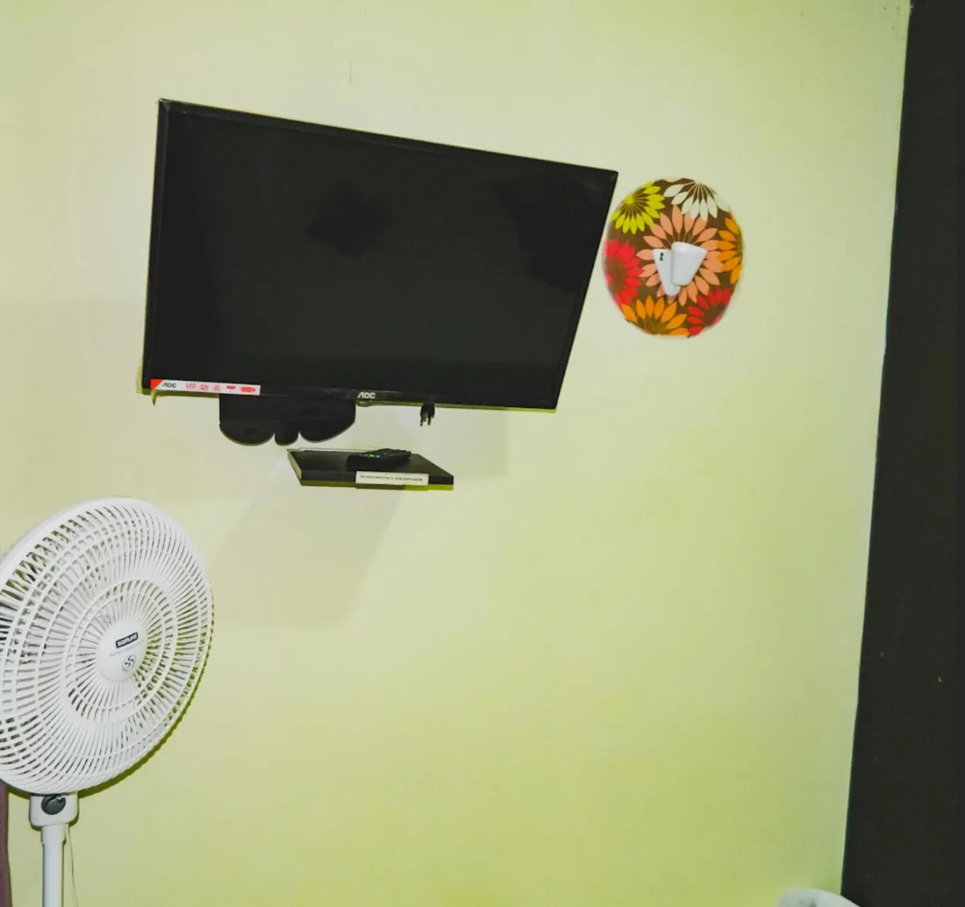 TV and multimedia in Hostel Stingray