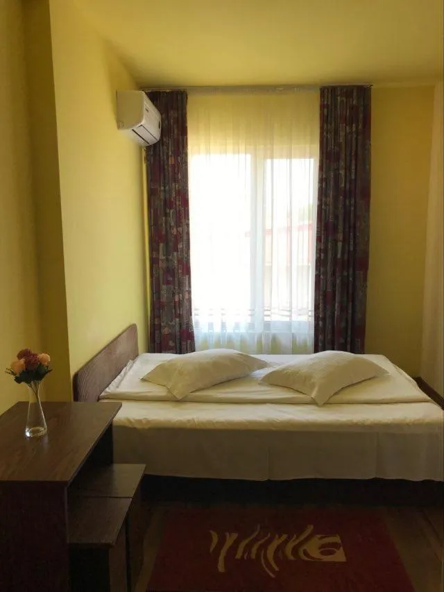 Photo of the whole room in LEBADA