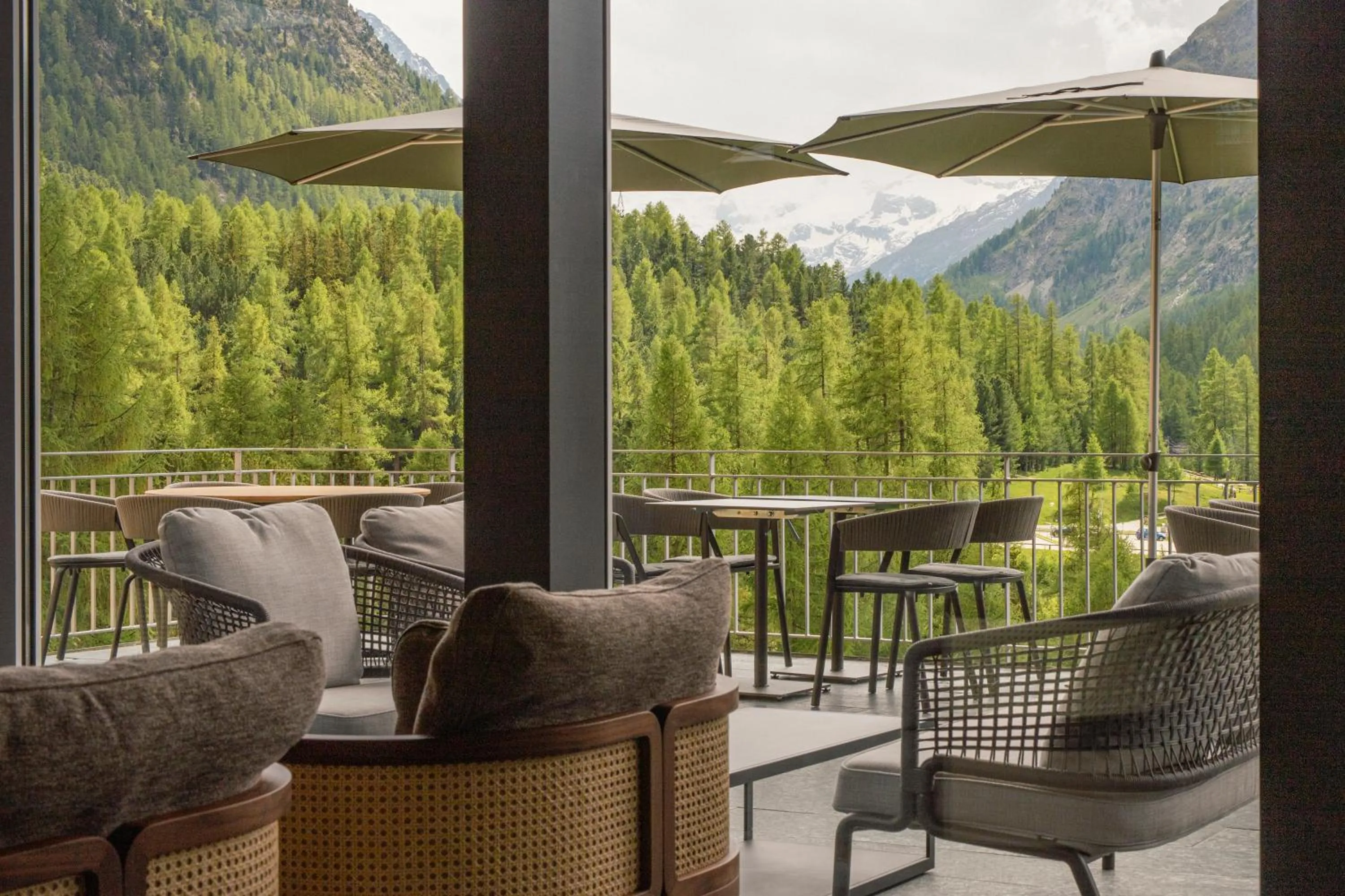 Balcony/Terrace in Hotel Saratz Pontresina Mountain Resort & Spa