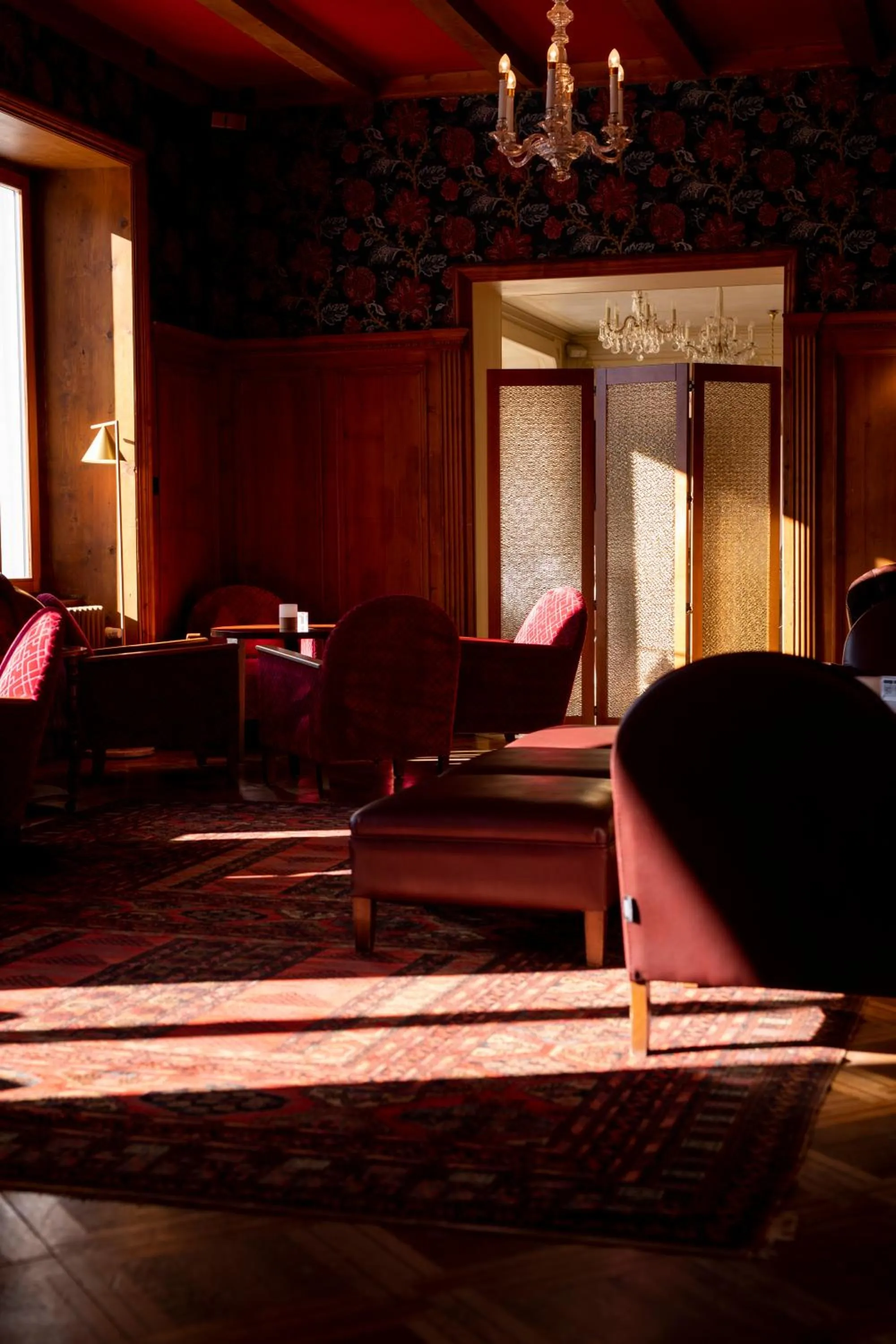 Lounge or bar in Hotel Saratz Pontresina Mountain Resort & Spa