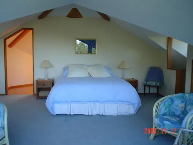 Internal: Not applicable to any particular room, Bed in Waiwurrie Coastal Farm Lodge