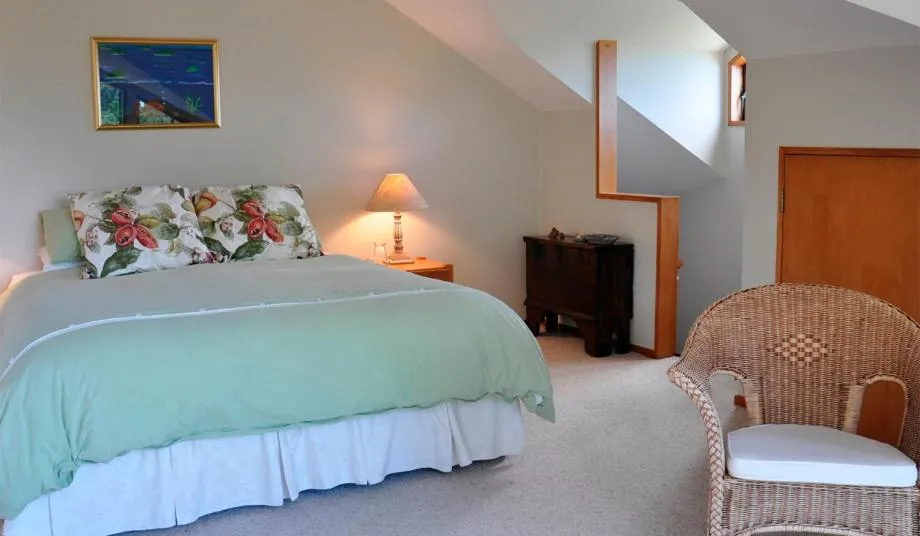 Bed in Waiwurrie Coastal Farm Lodge