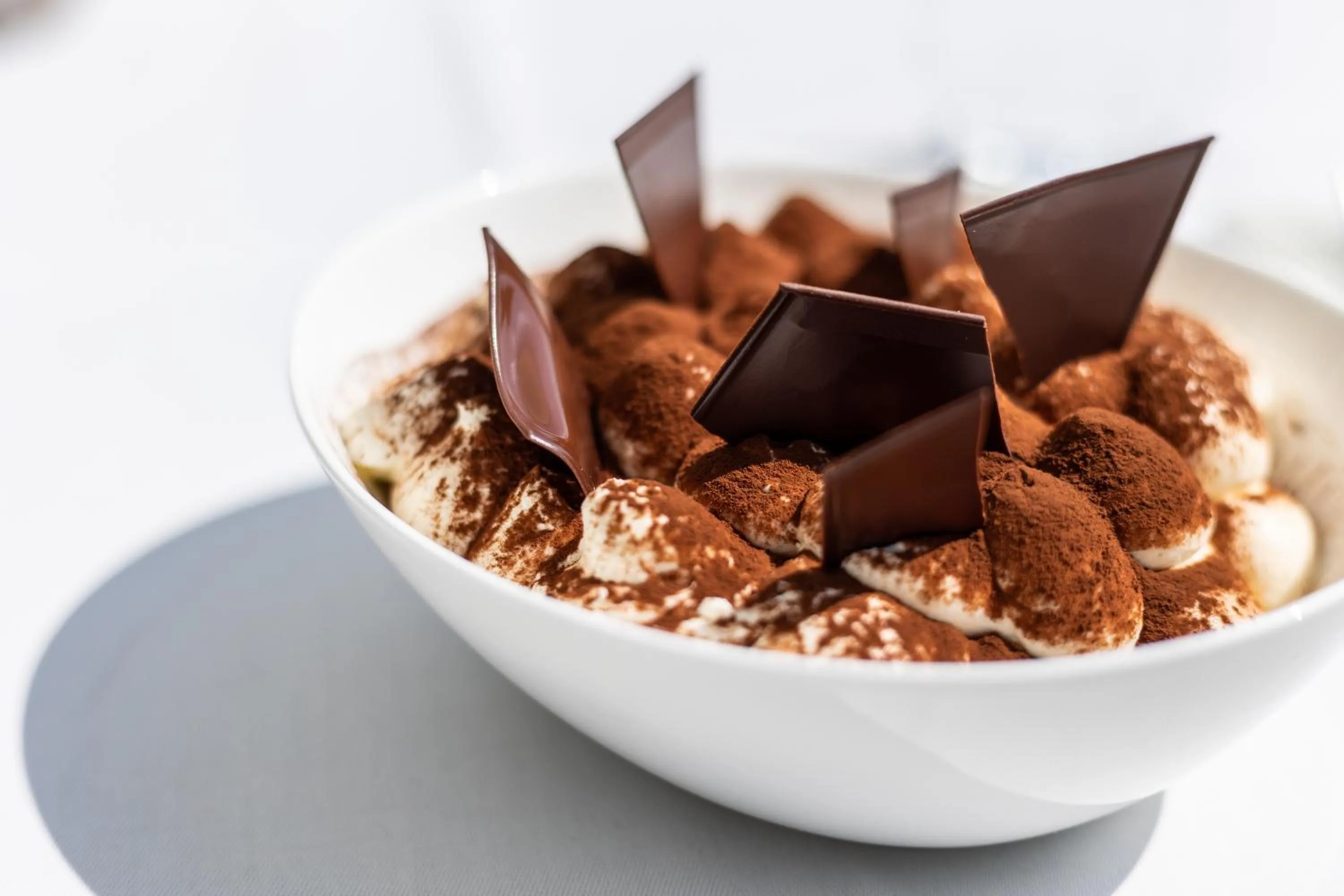 Food and drinks in Hotel Adula