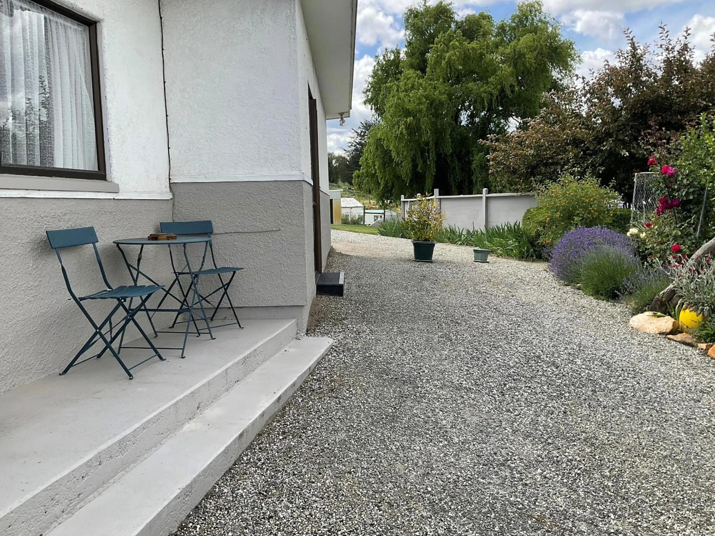 Patio in Alexandra Garden Court Motel