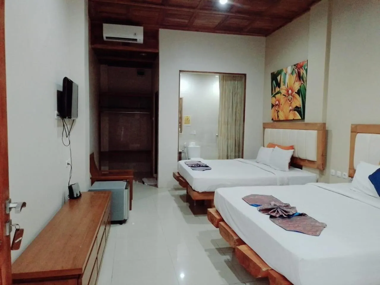 Bed in Crystal Beach Bali