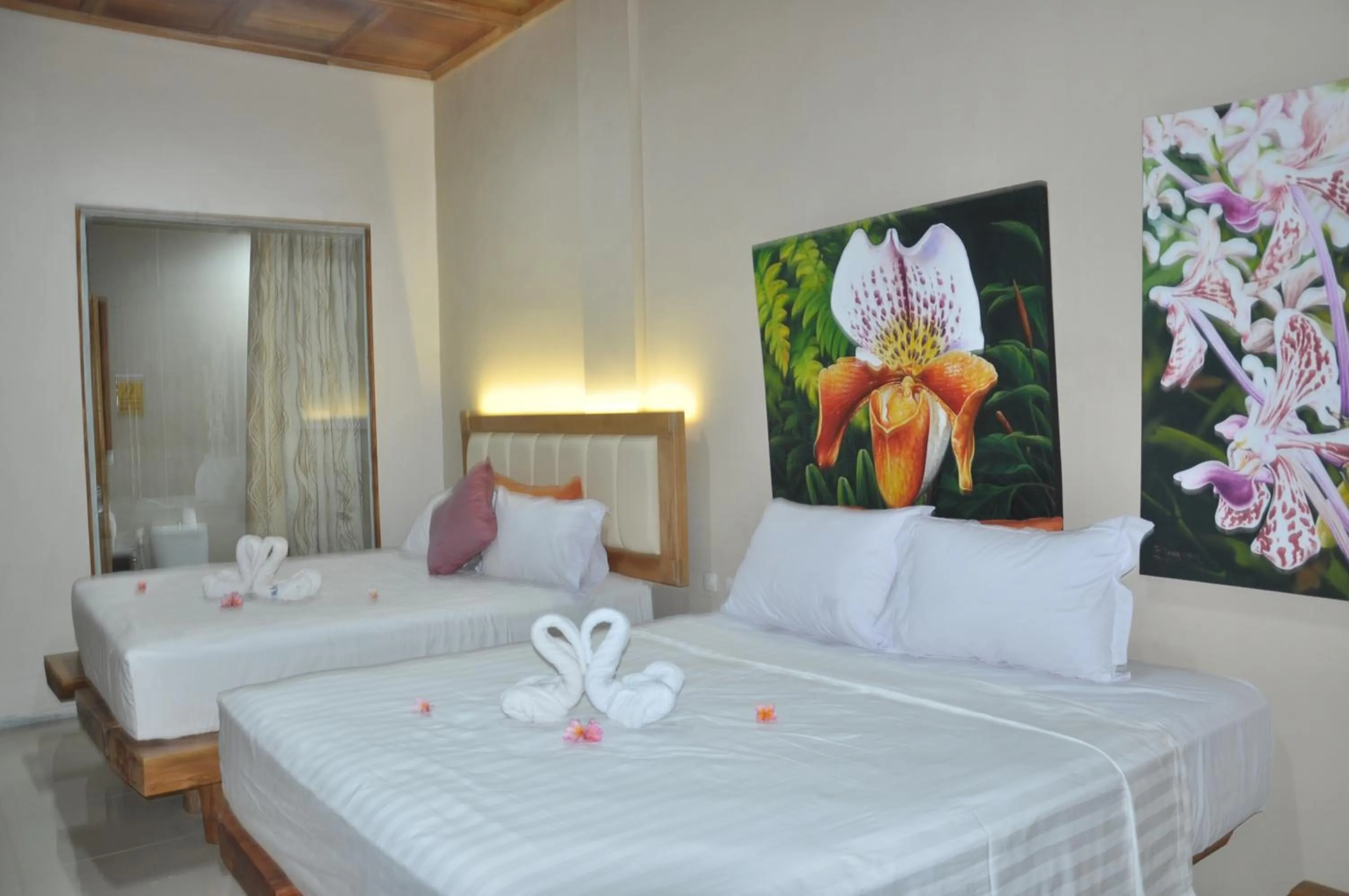 Bedroom, Bed in Crystal Beach Bali