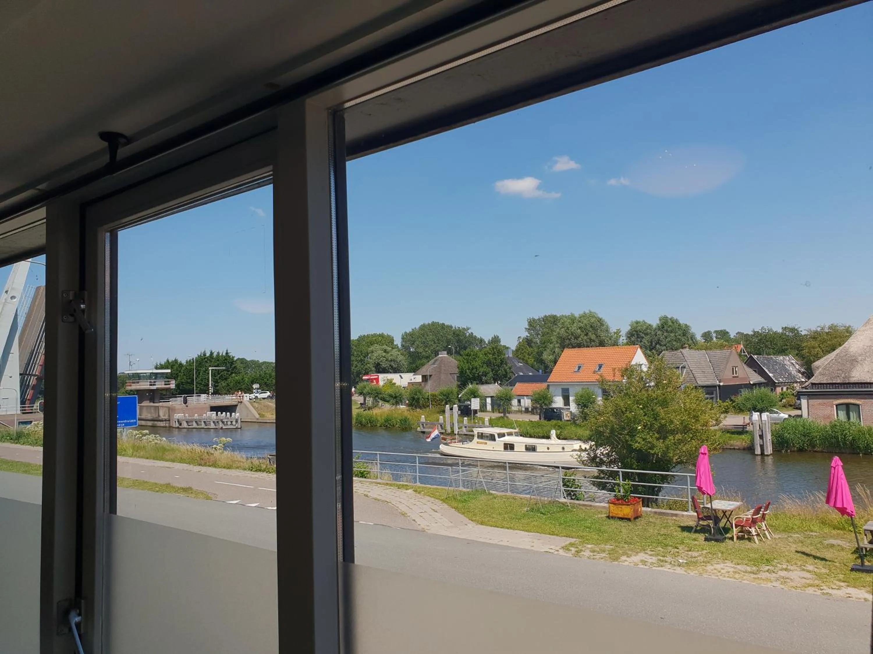 Budget Twin Room - single occupancy in Hof van Schoorl