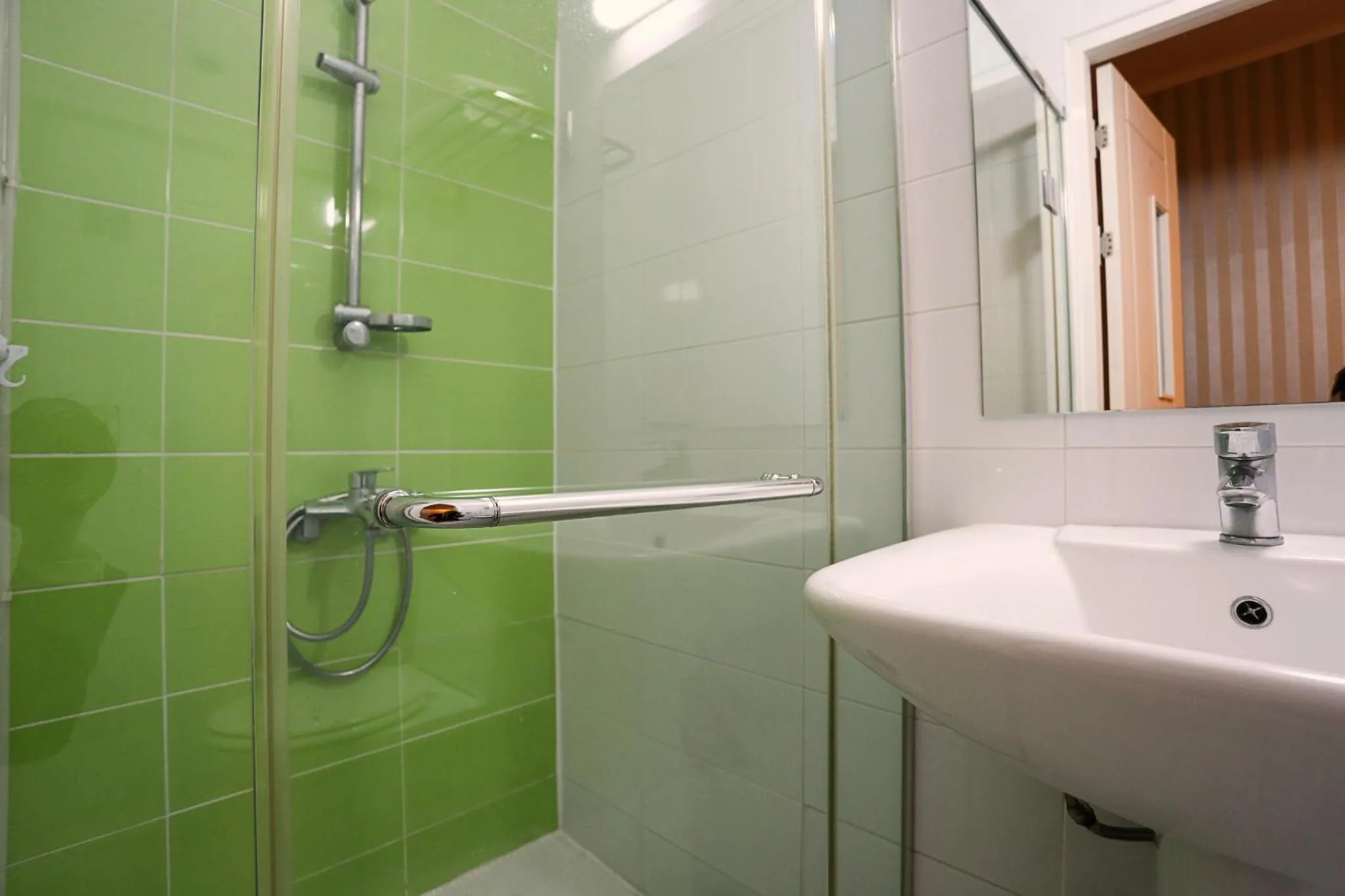 Shower in Mama Guesthouse Myeongdong