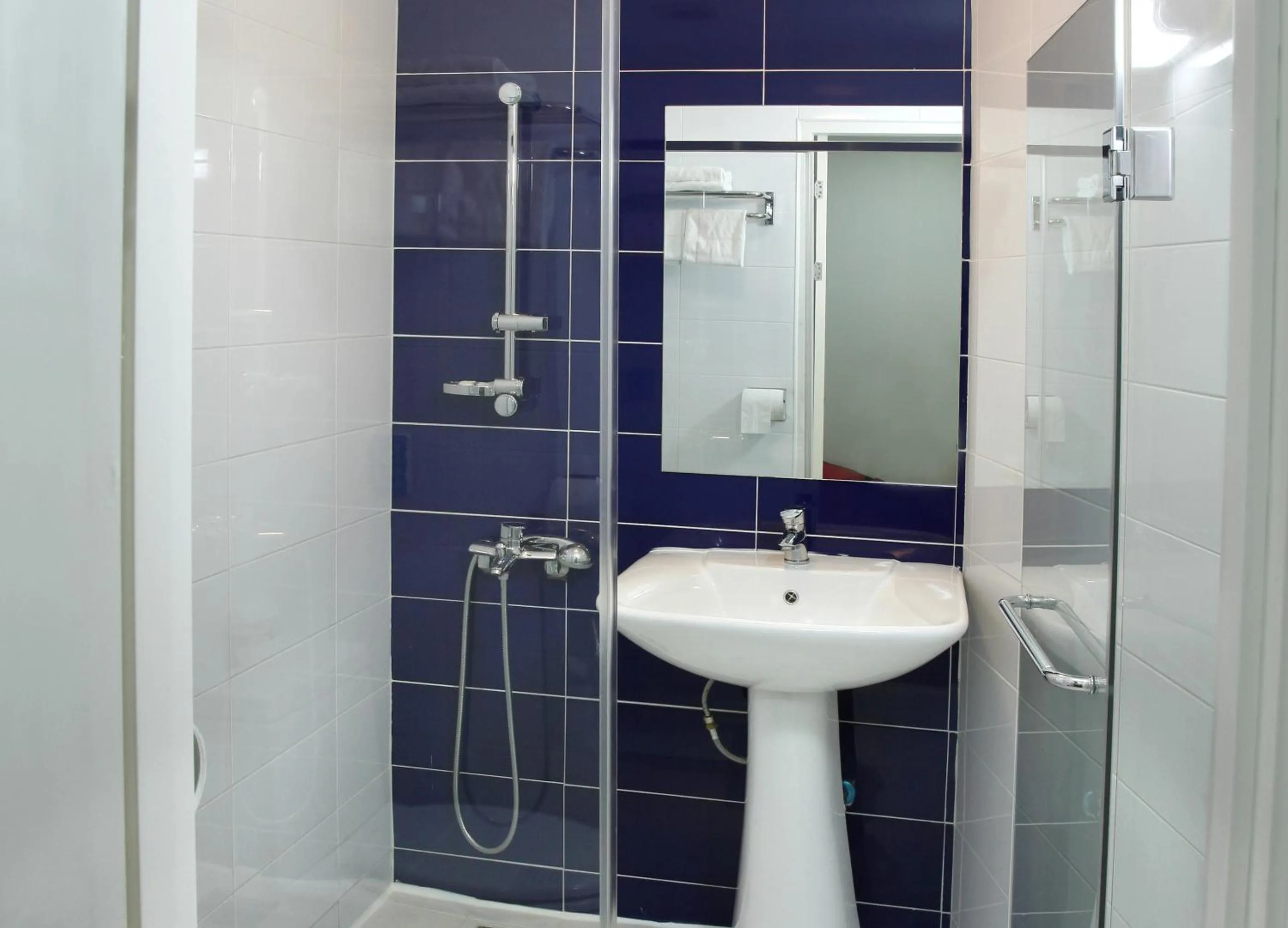 Shower in Mama Guesthouse Myeongdong