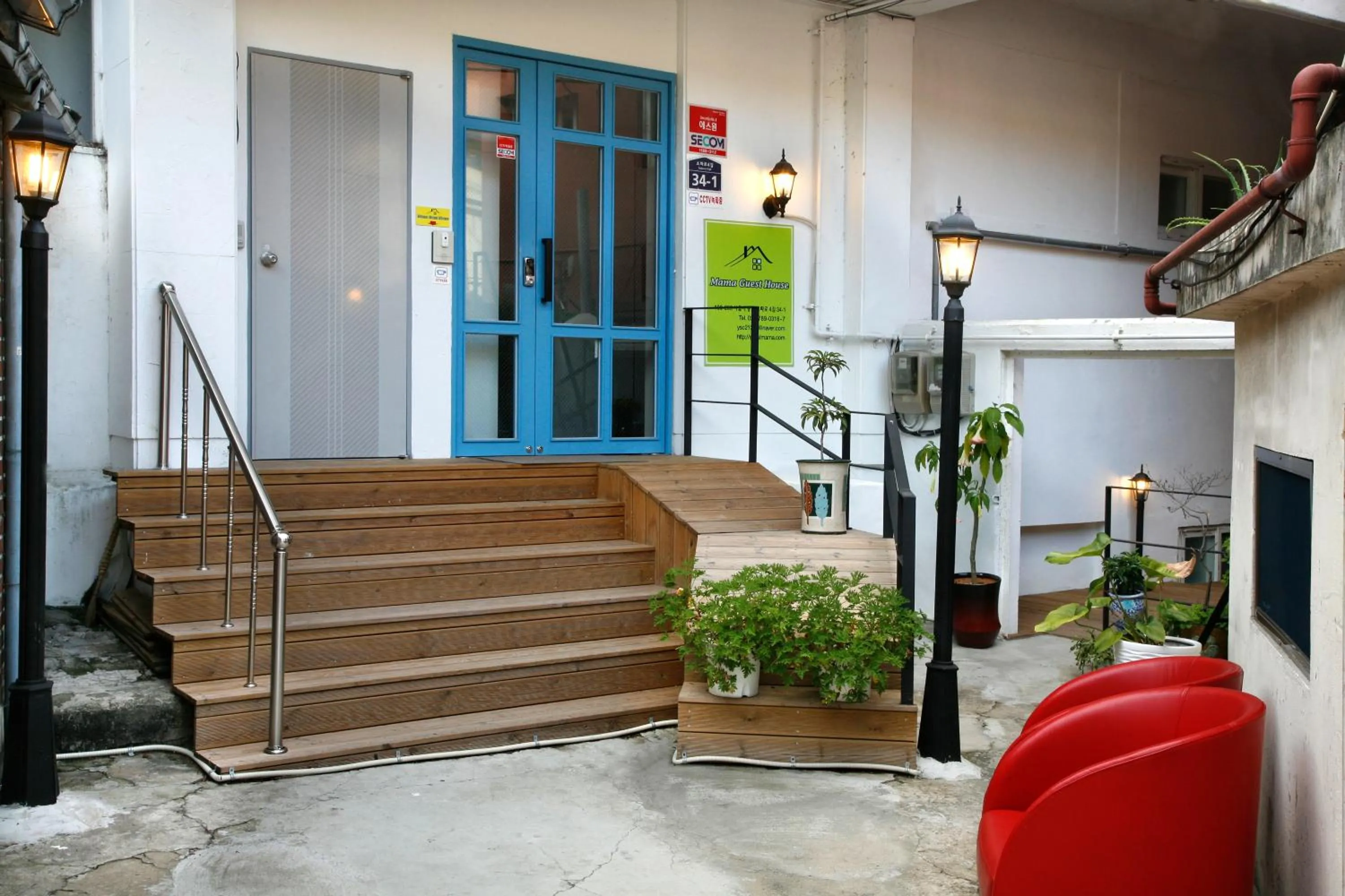 Facade/entrance in Mama Guesthouse Myeongdong
