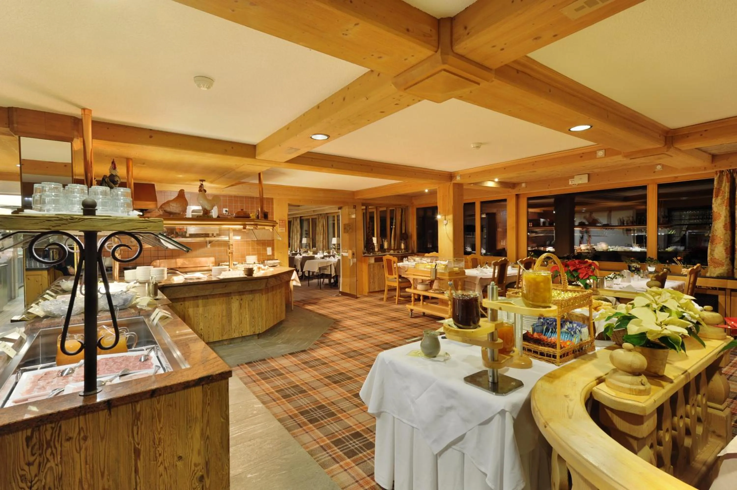 Buffet breakfast in Hotel Kirchbühl Superior