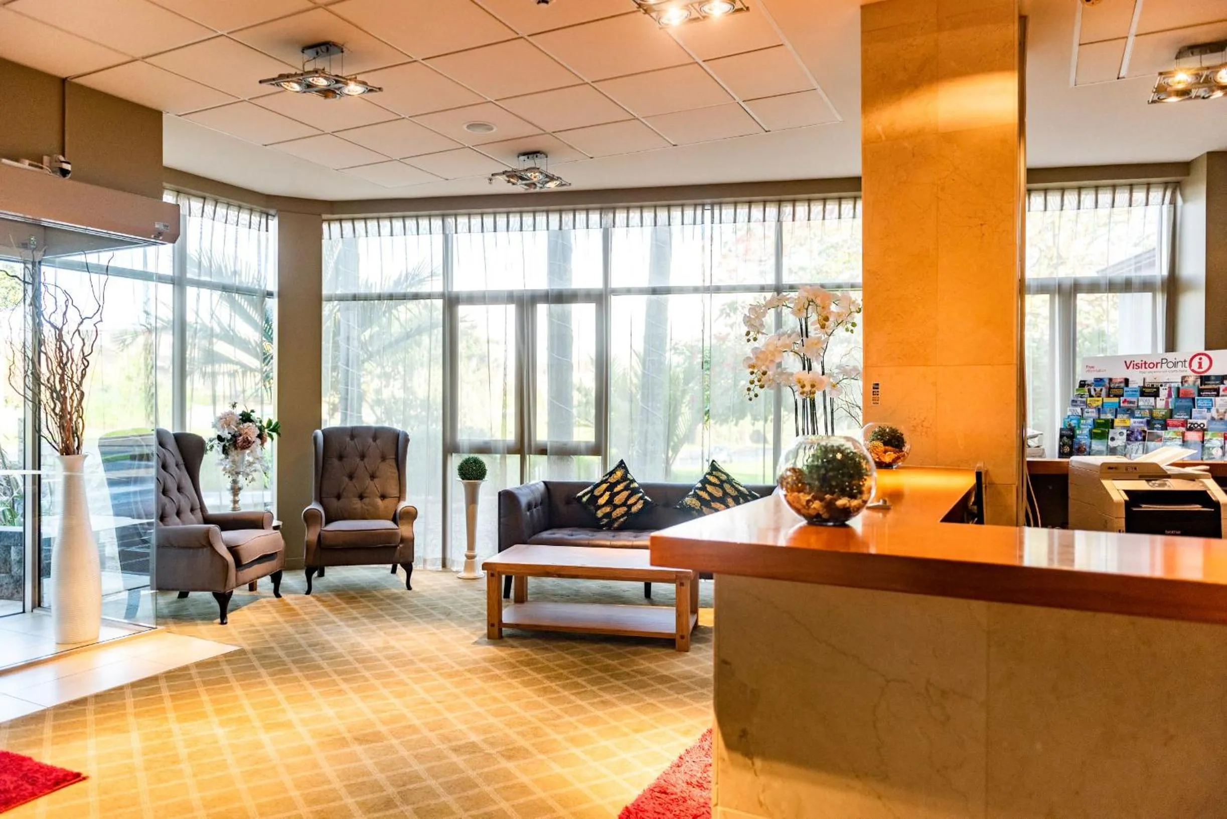 Lobby or reception in Ocean Breeze Hotel