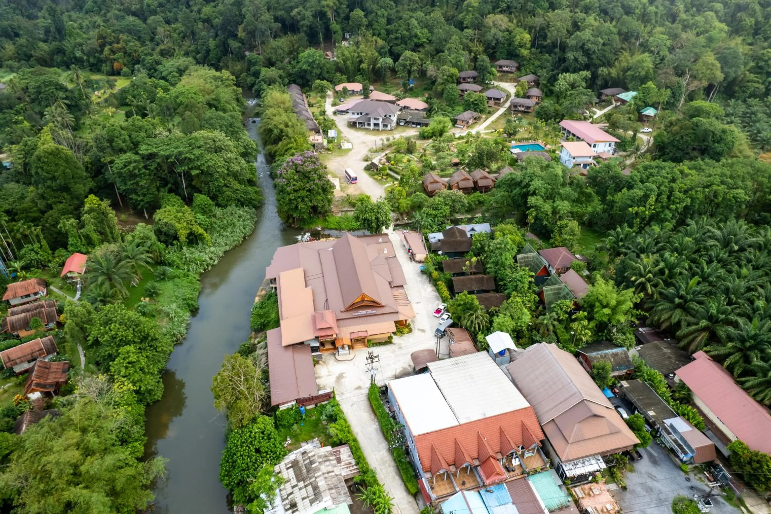 Khaosok Rainforest Resort