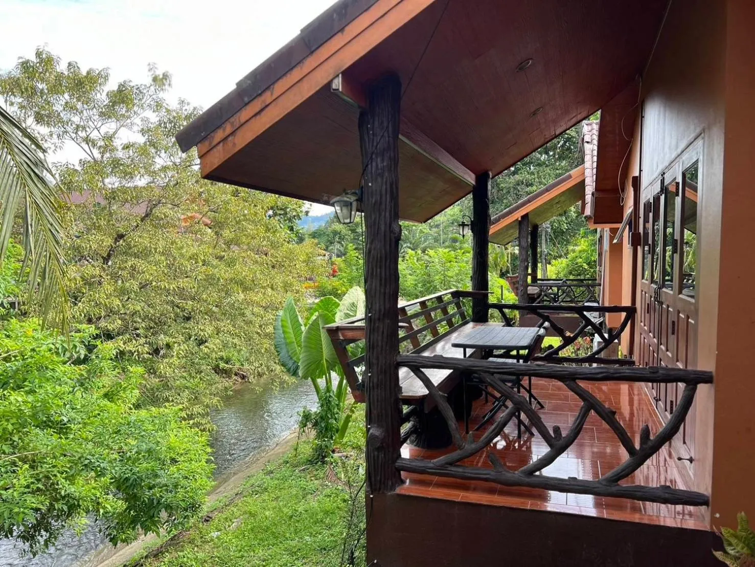 Khaosok Rainforest Resort