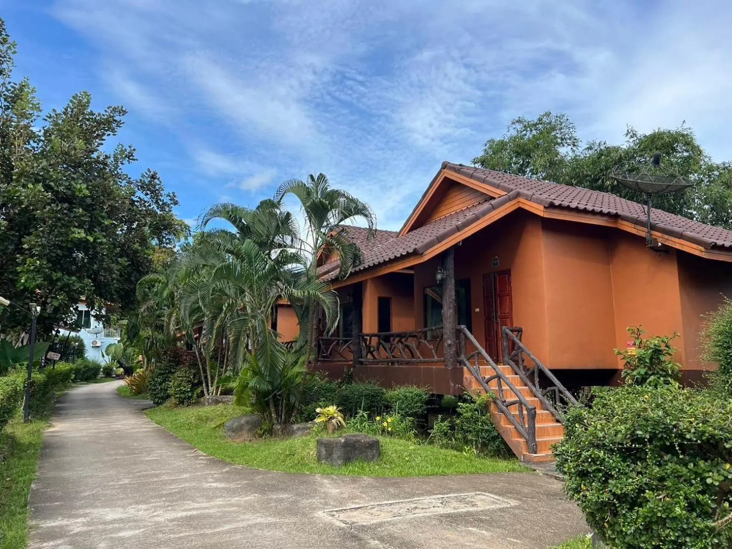 Khaosok Rainforest Resort