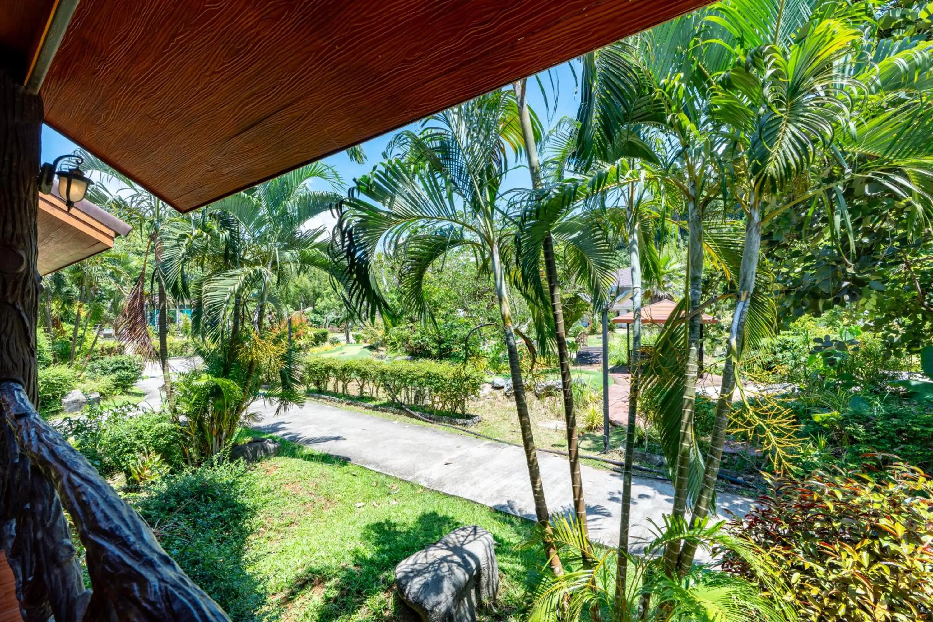 Khaosok Rainforest Resort