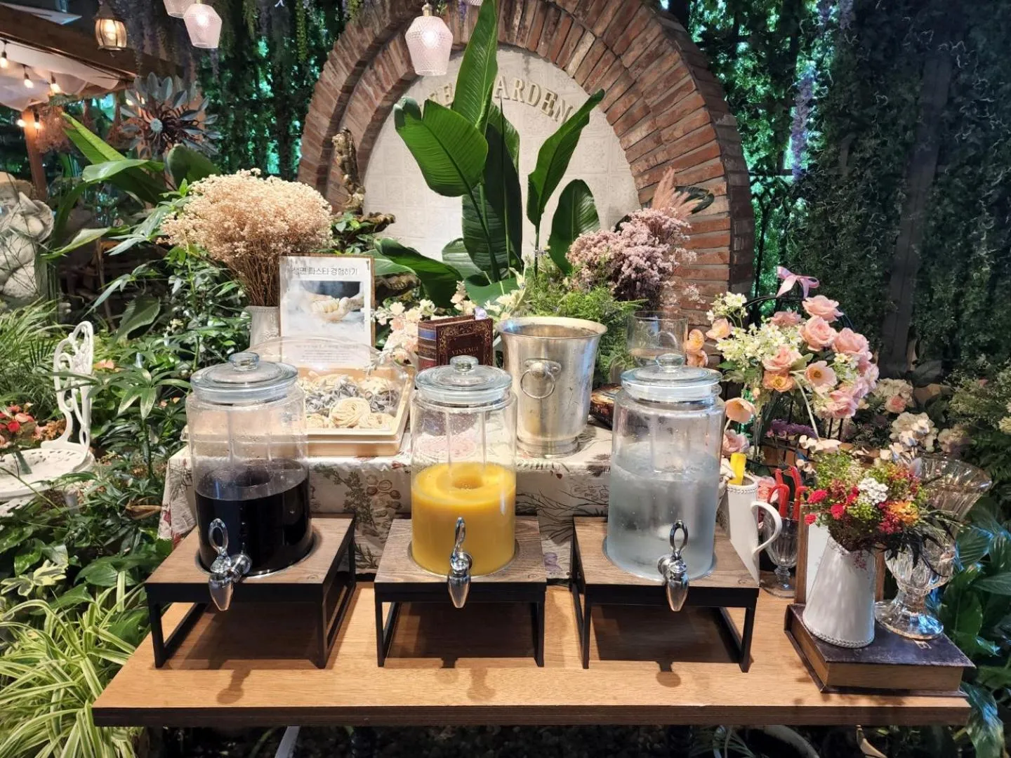 Staz Hotel Premier Dongtan