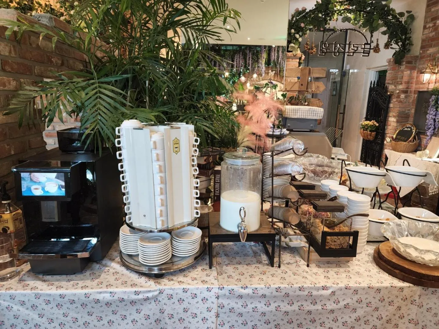 Staz Hotel Premier Dongtan