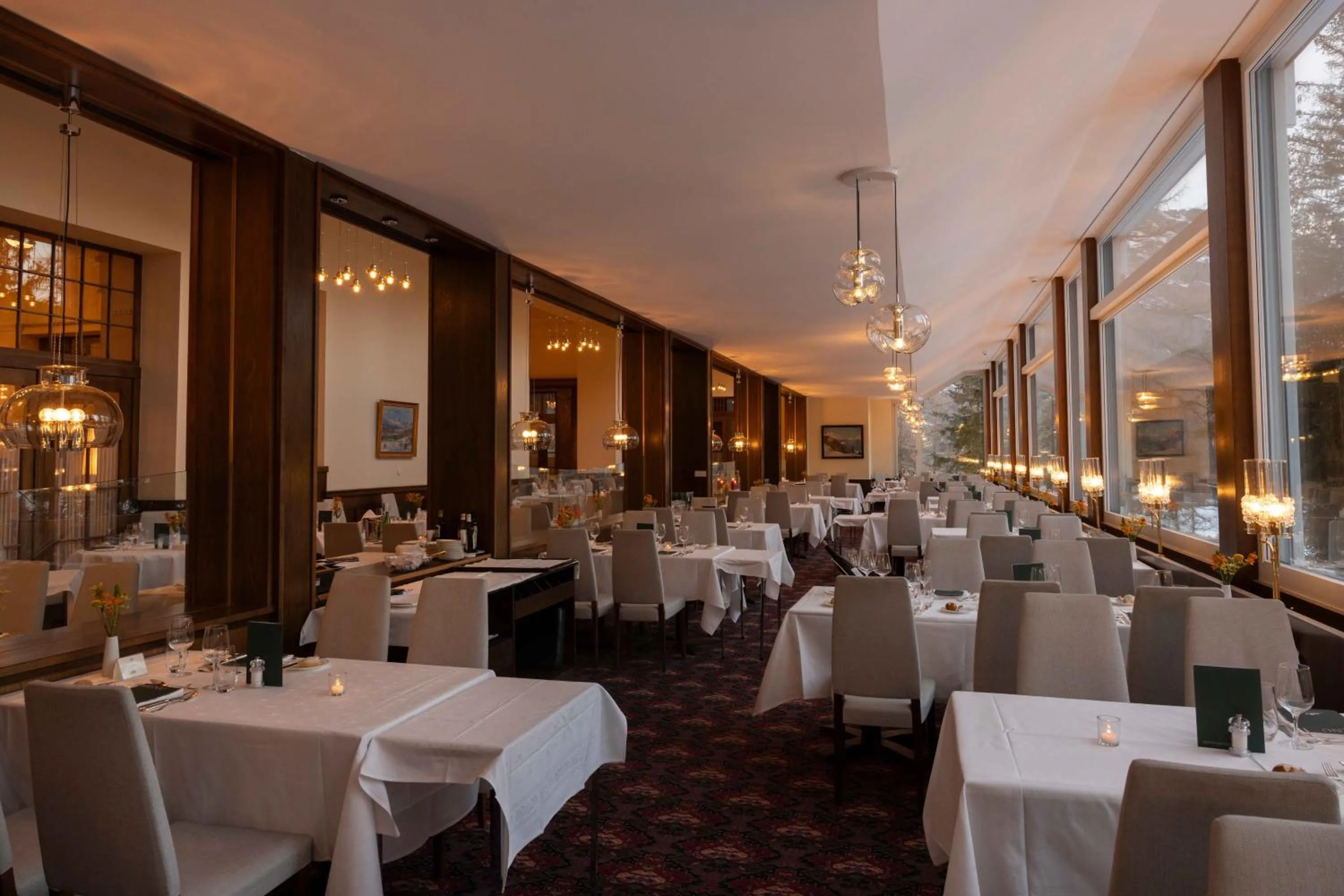 Restaurant/places to eat in Hotel Waldhaus Sils