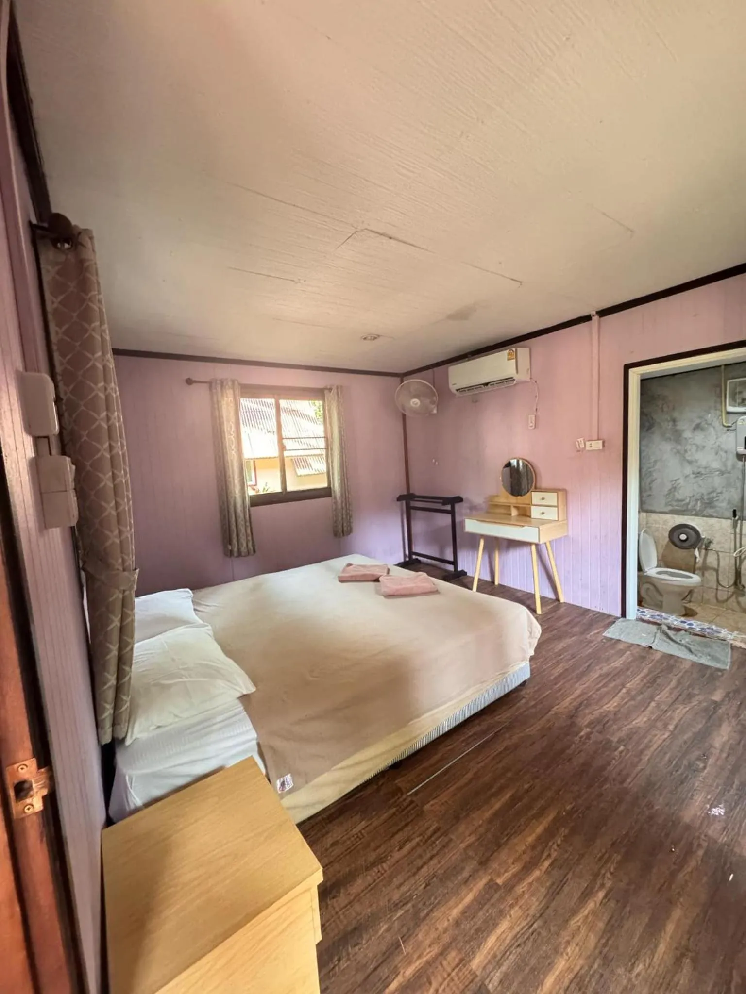 Bed in Khaosok Island Resort