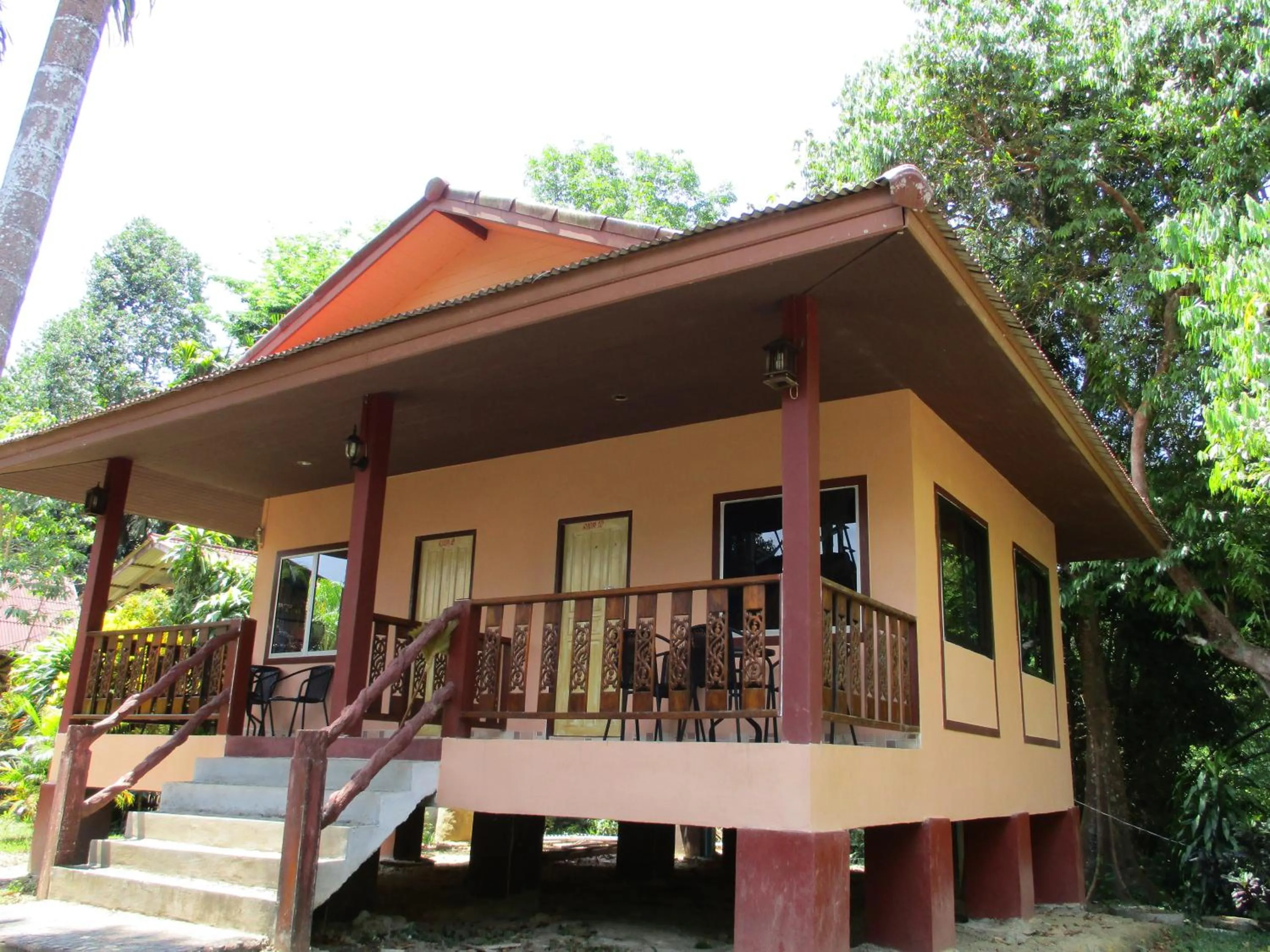 Property building in Khaosok Island Resort