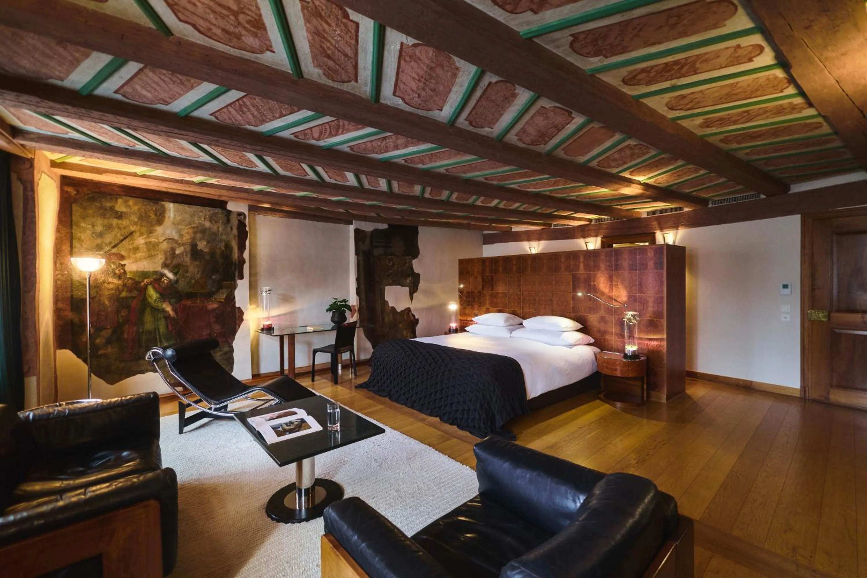Bed in Widder Hotel - Zurichs Luxury Hideaway