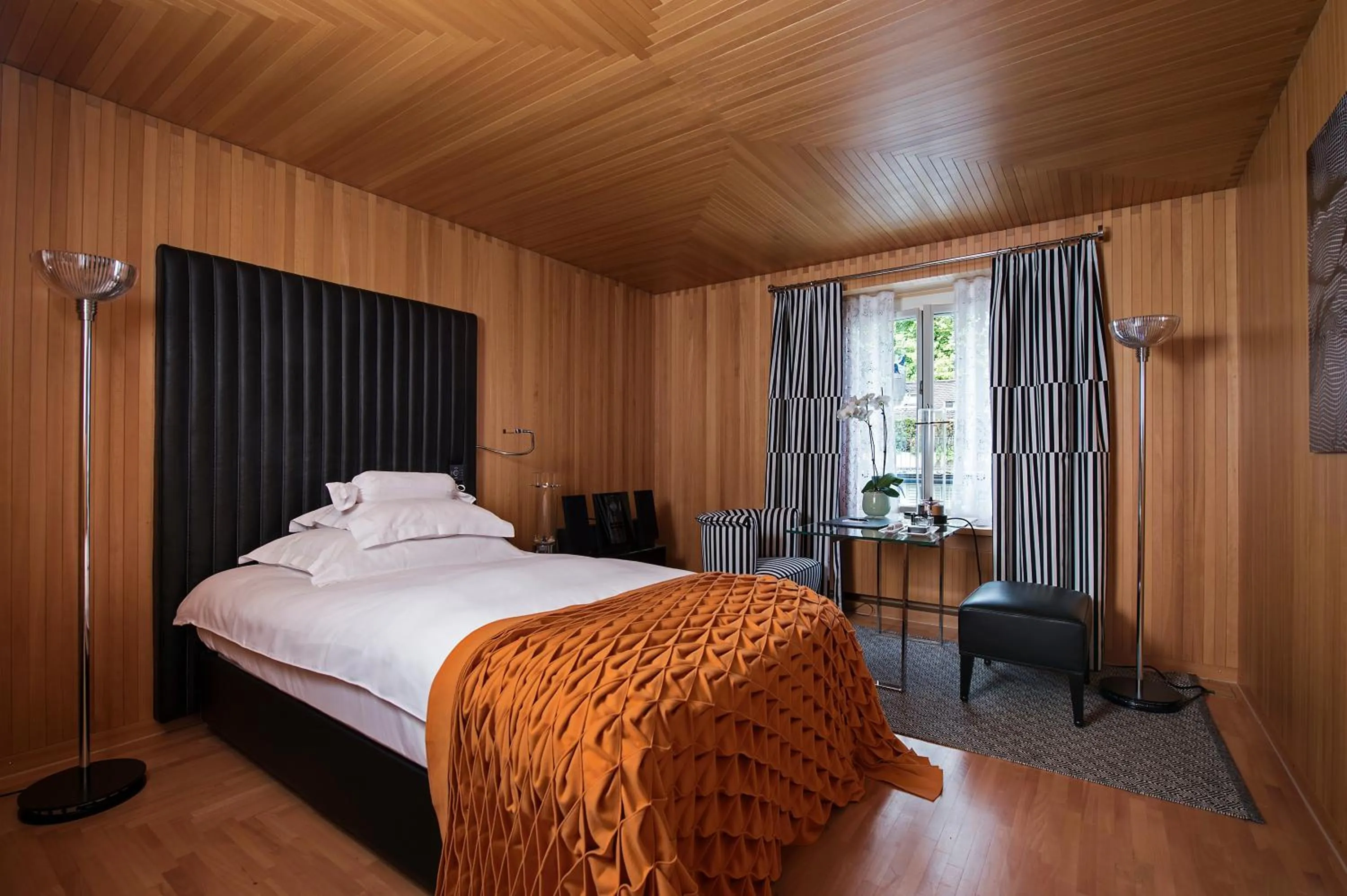 Bedroom, Bed in Widder Hotel - Zurichs Luxury Hideaway