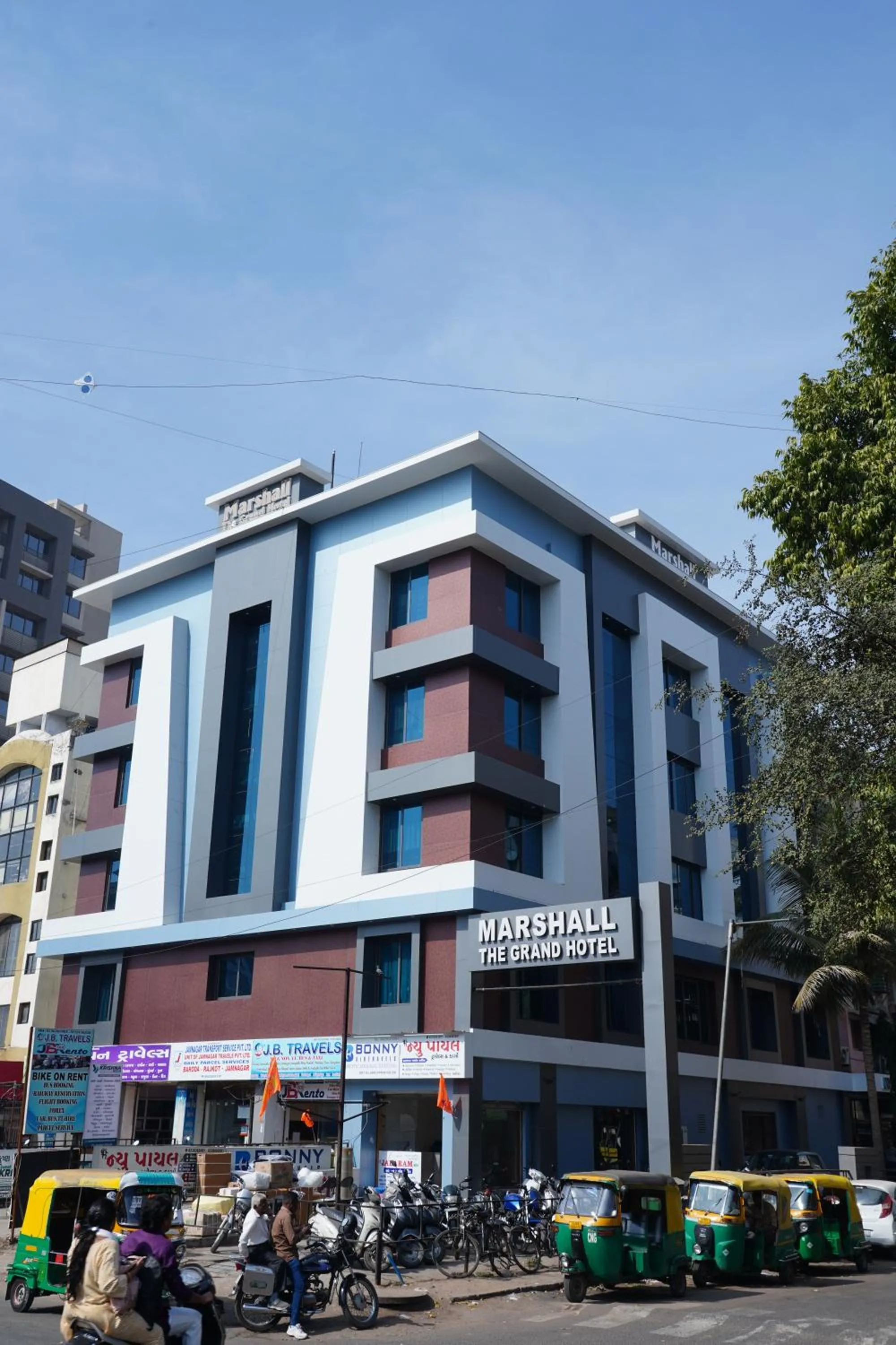 Property building in Marshall The Grand Hotel