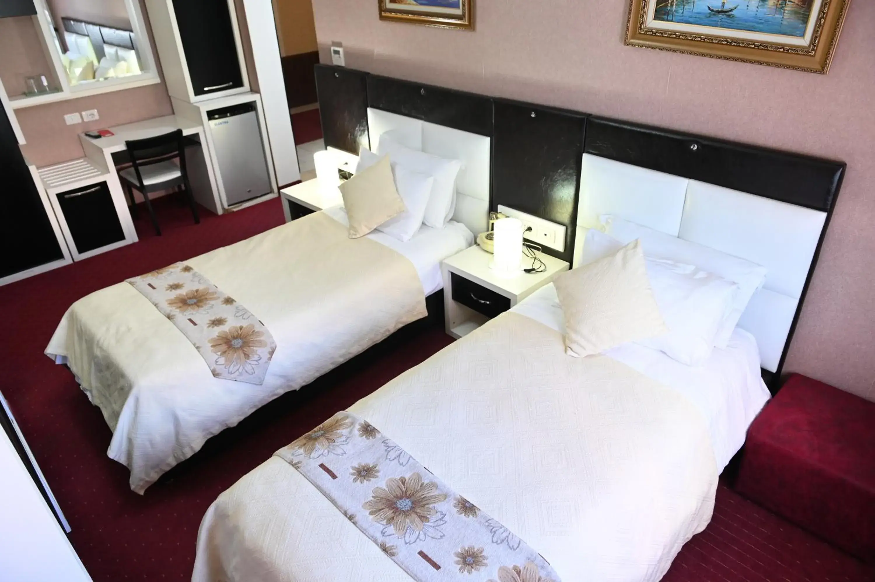 Twin Room in Hotel Liss Twin Room in Hotel Liss