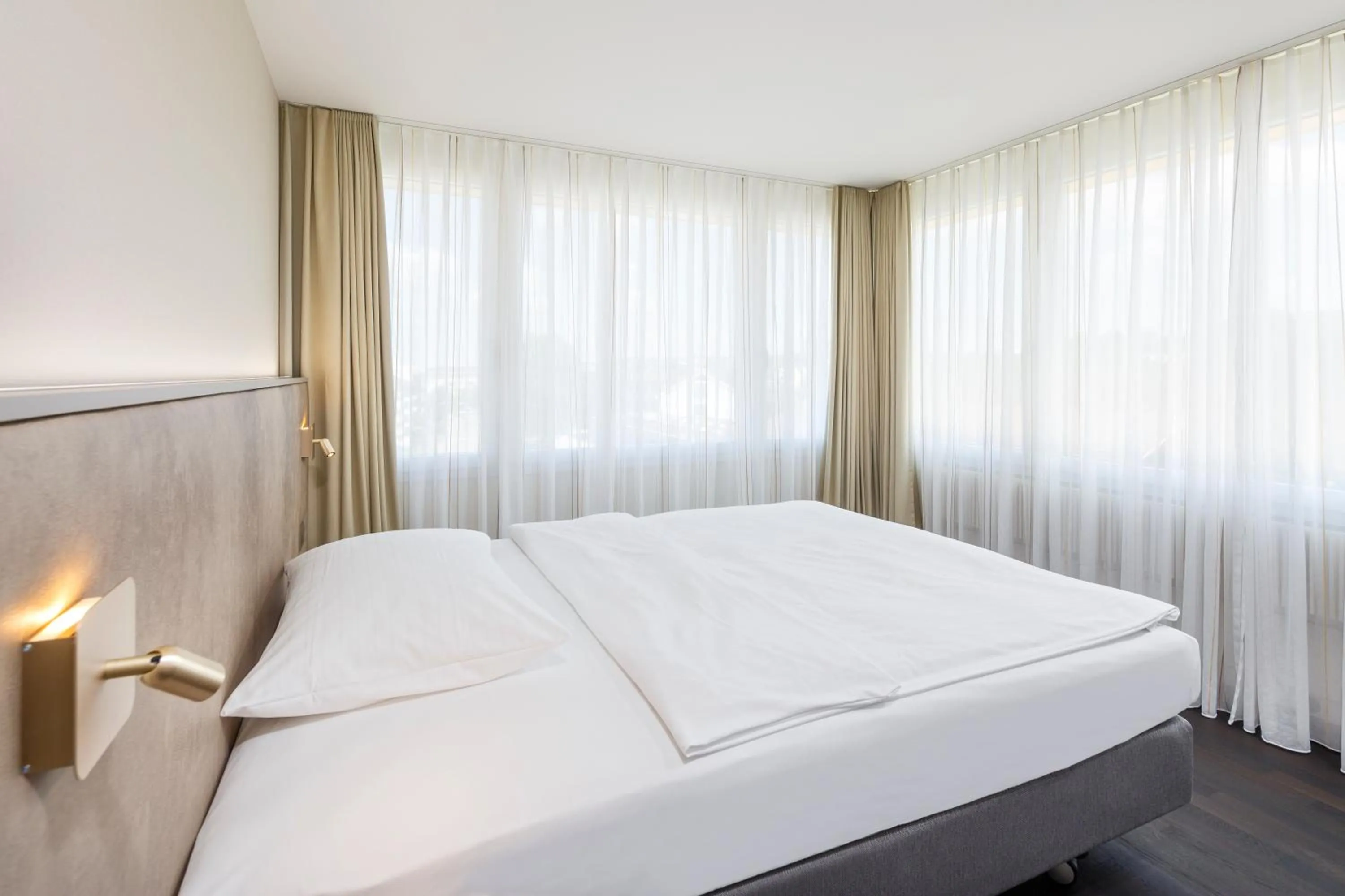 Bedroom in achesa homes