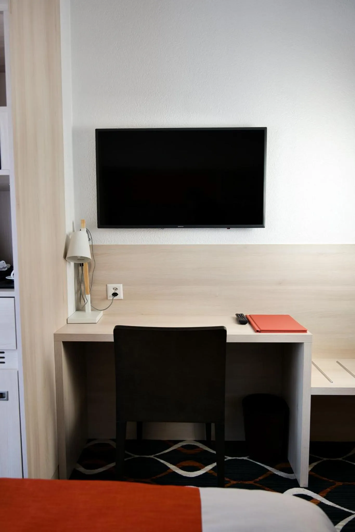 TV and multimedia in Hotel Eden