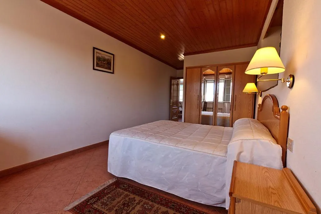 Photo of the whole room, Bed in Casa Cazoleiro