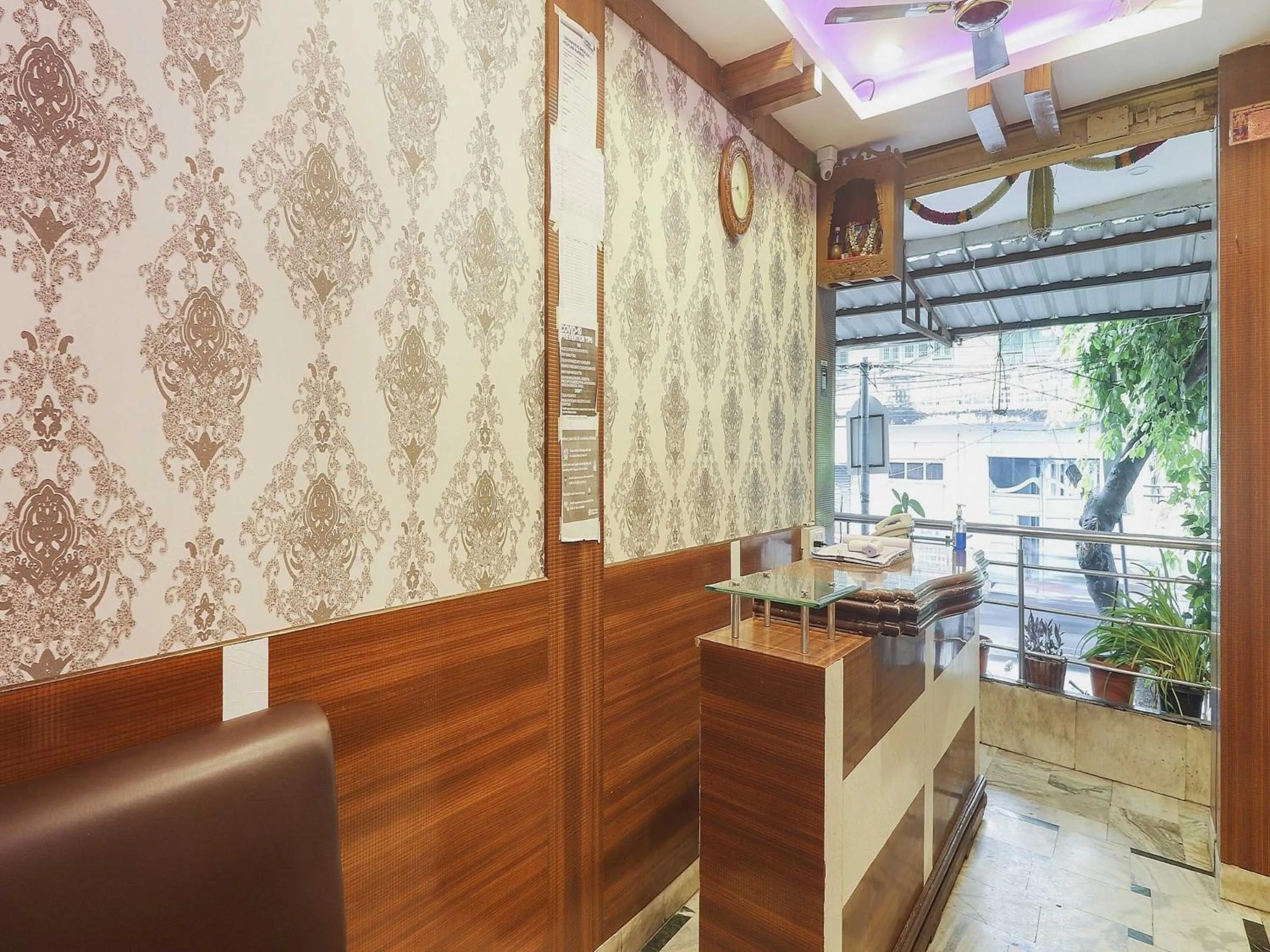 Bedroom in Hotel O Sai Pariwar