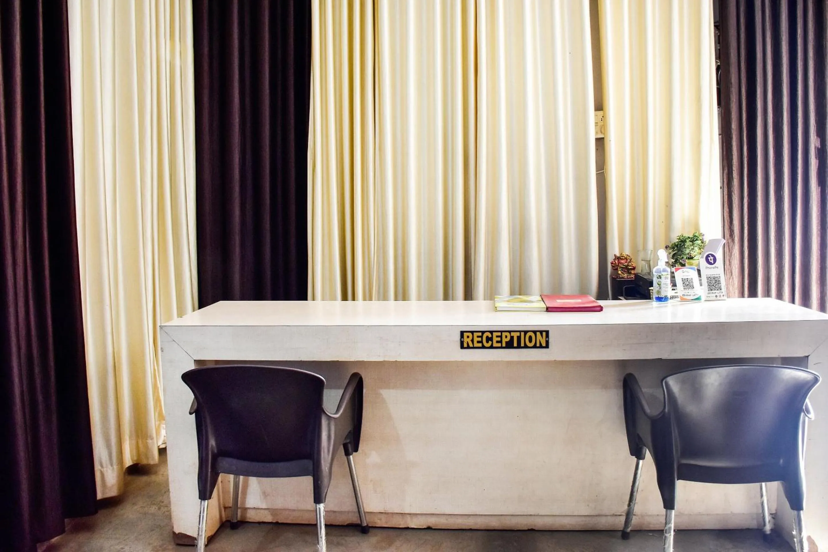 Lobby or reception in SPOT ON City Tower Inn