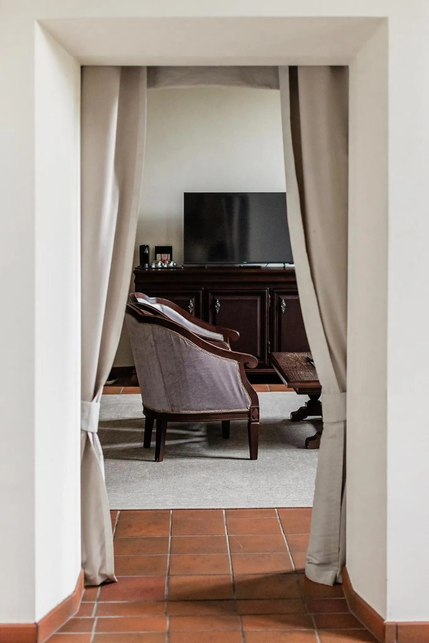 TV and multimedia, Bed in Monte Pacis Hotel In Pažaislis