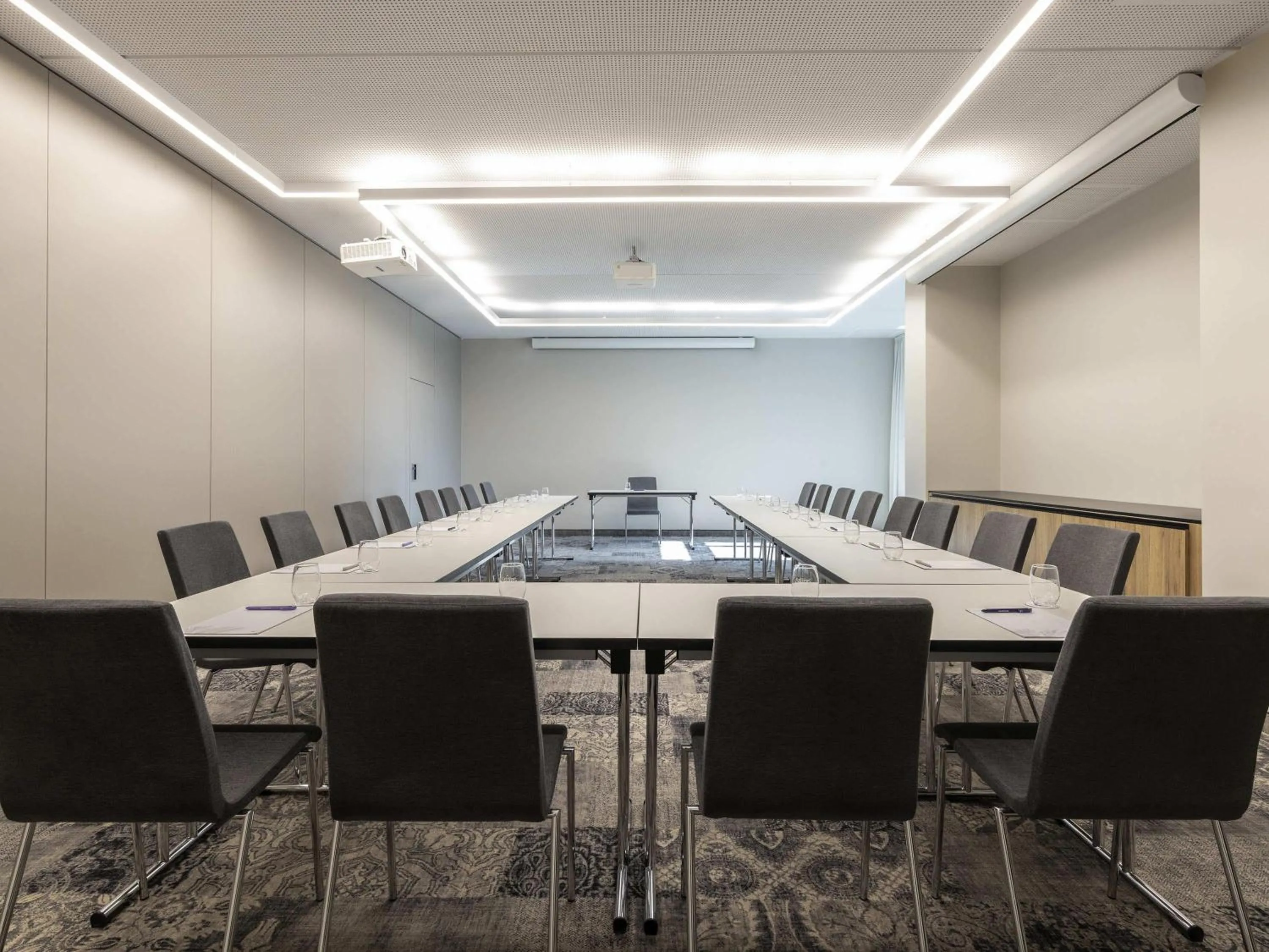Meeting/conference room in Novotel Duesseldorf Airport