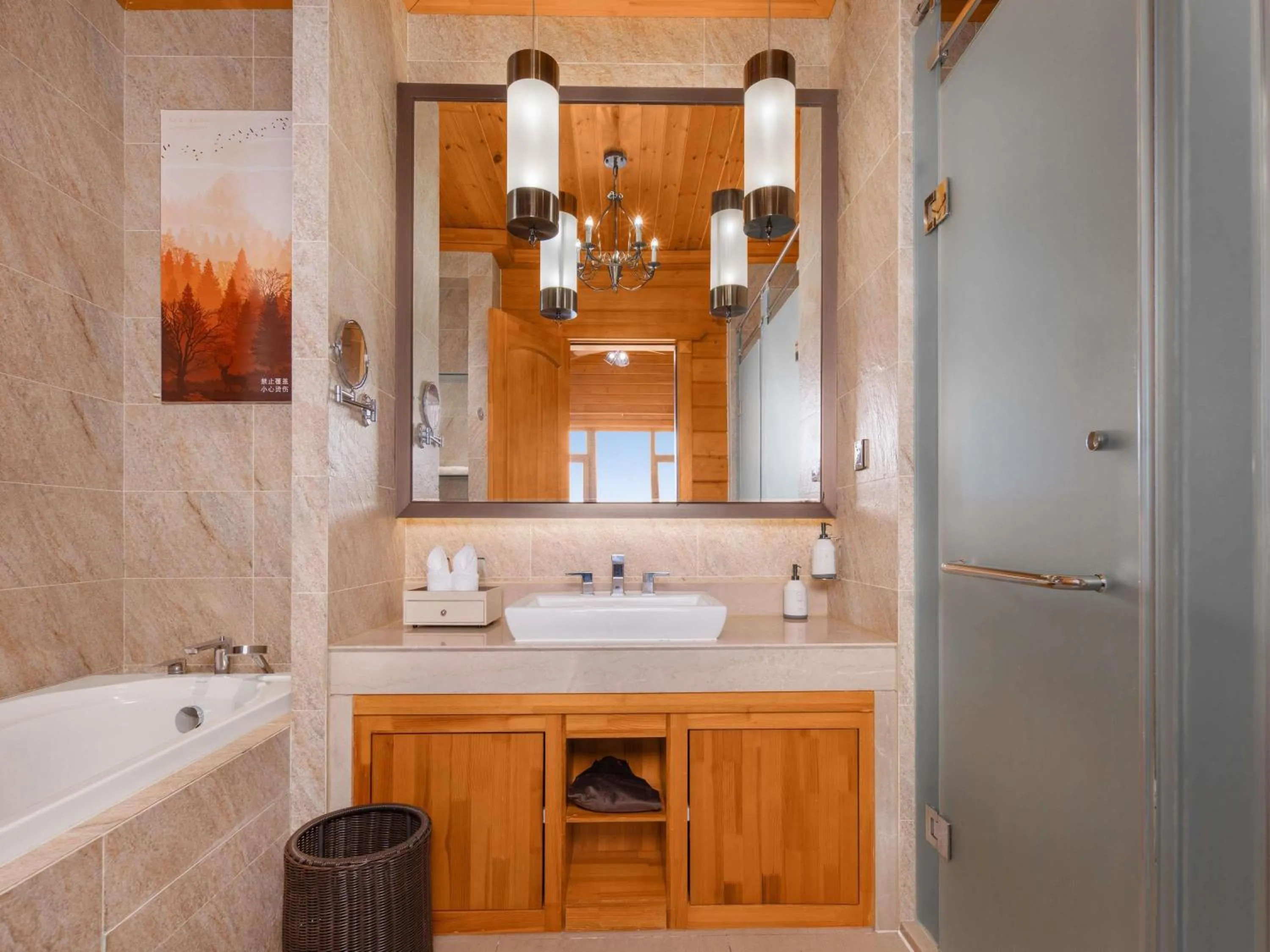 Bedroom in Swissôtel Resort Changbaishan