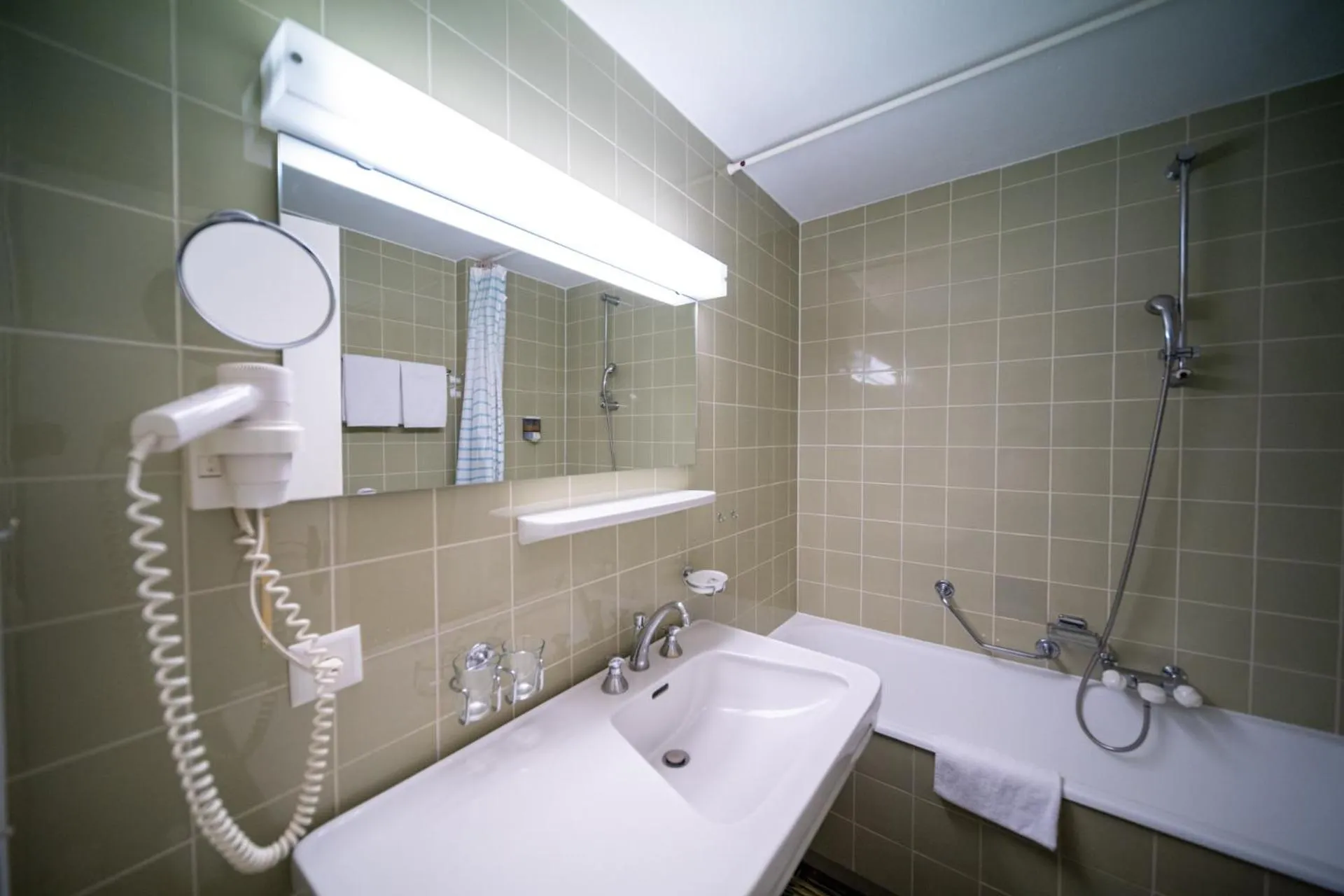 Bathroom in Hotel La Perla