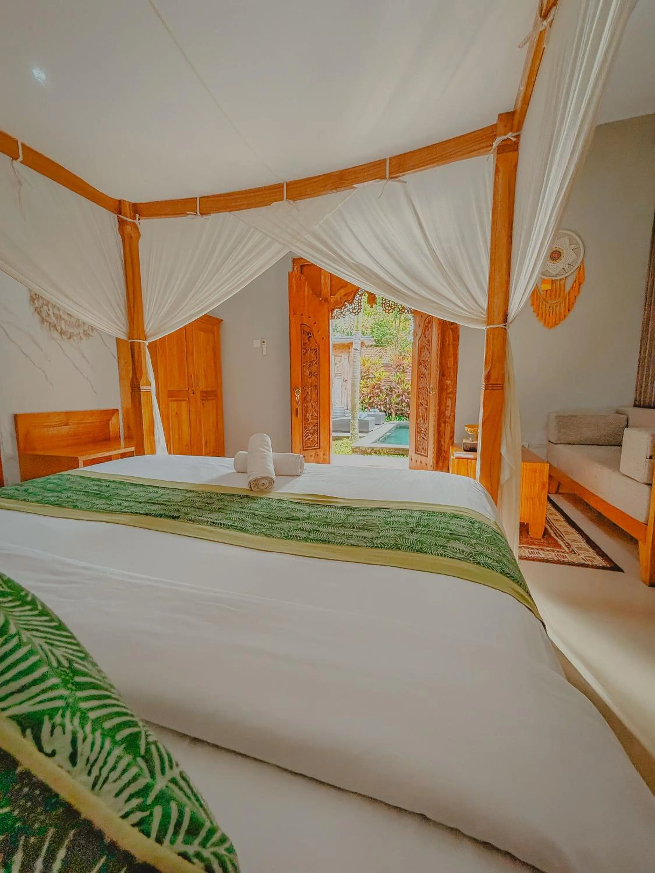 Bed in Ubud Suarga Private Pool Villa