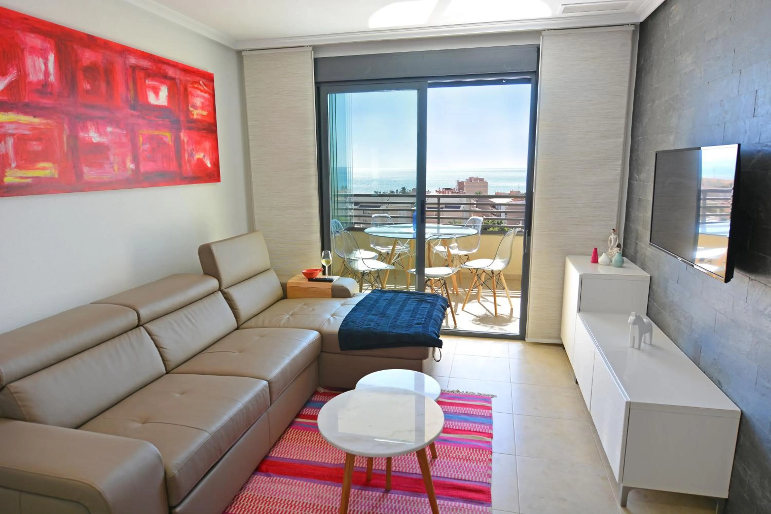 TV and multimedia in Penthouse with Panoramic View by NRAS